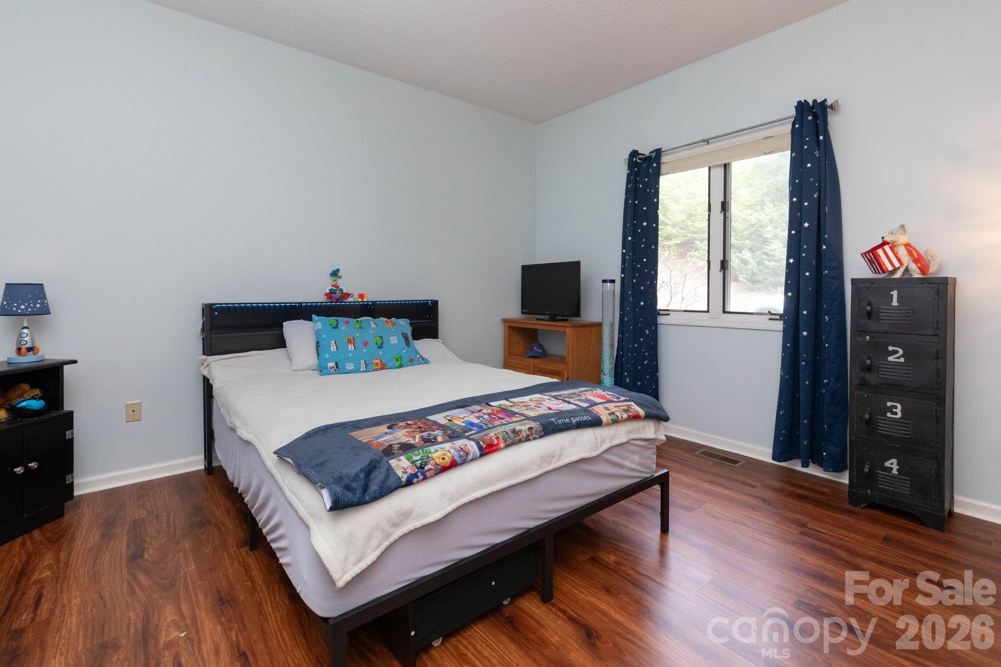 Pinecliff - Residential