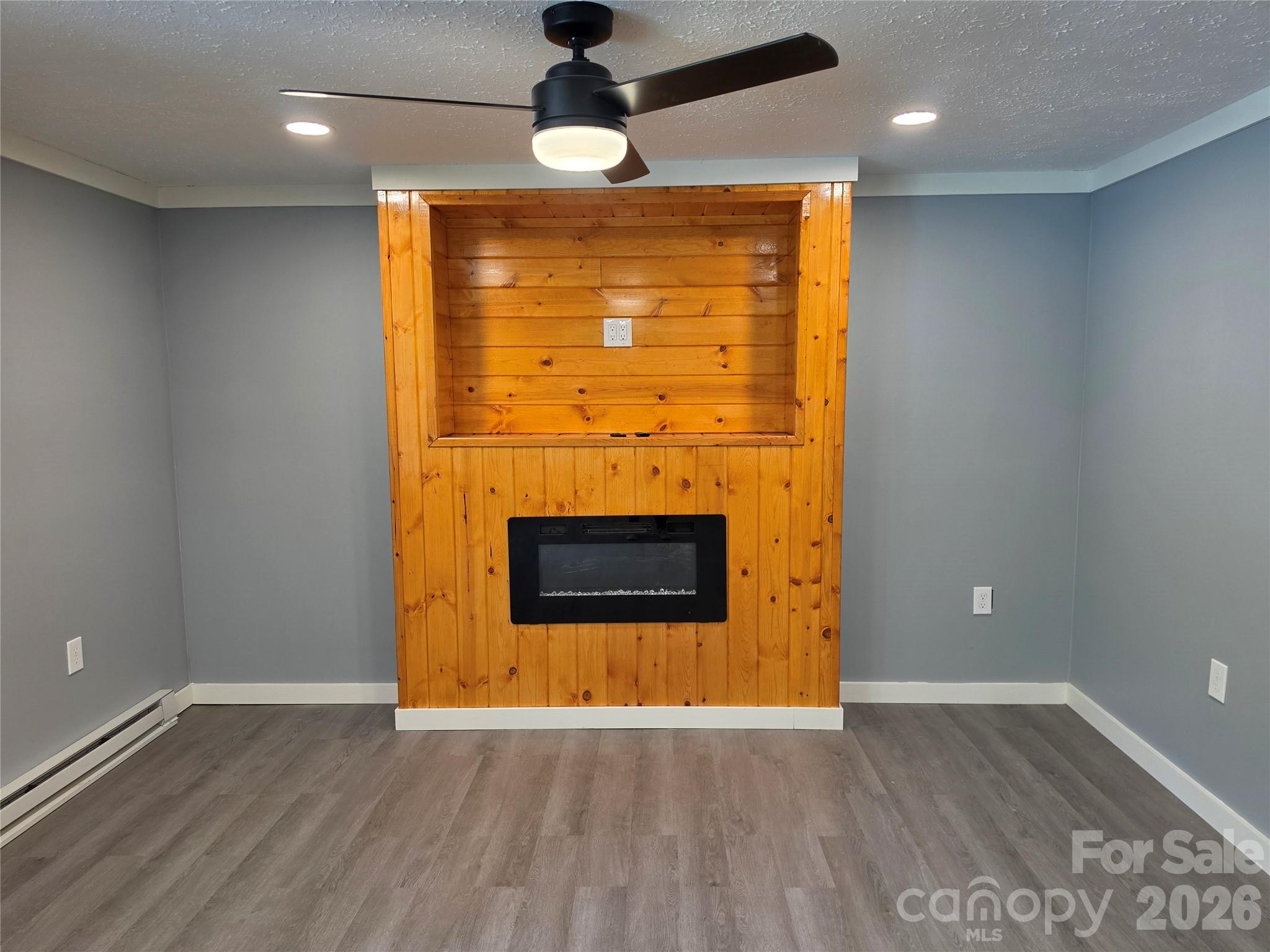 Holiday Hills - Residential