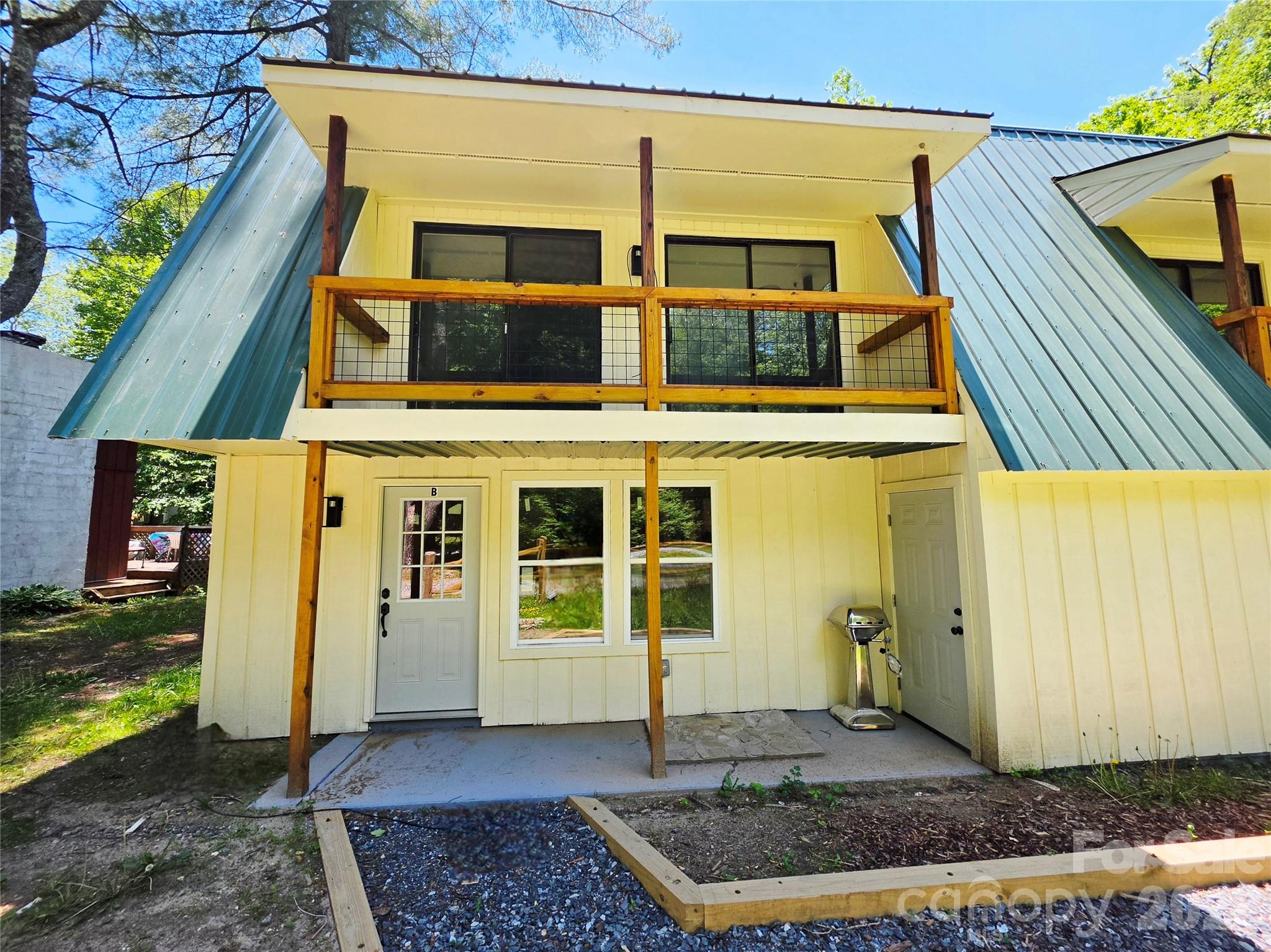 Holiday Hills - Residential