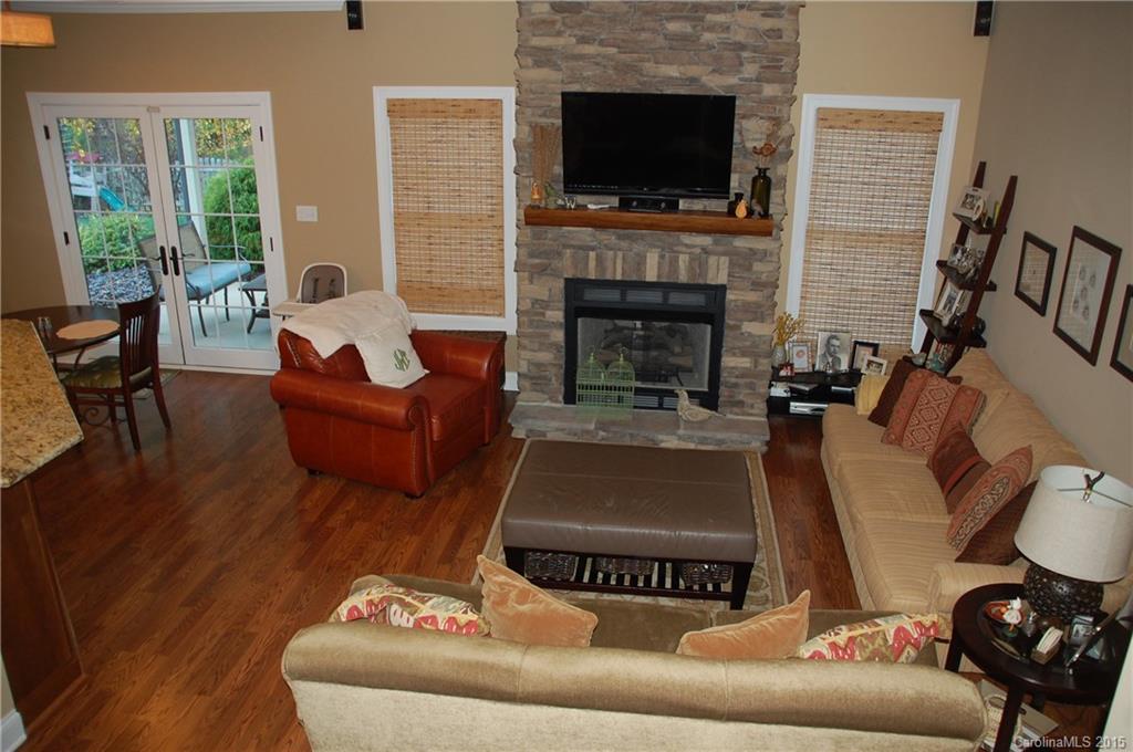 Sunset Pointe - Residential