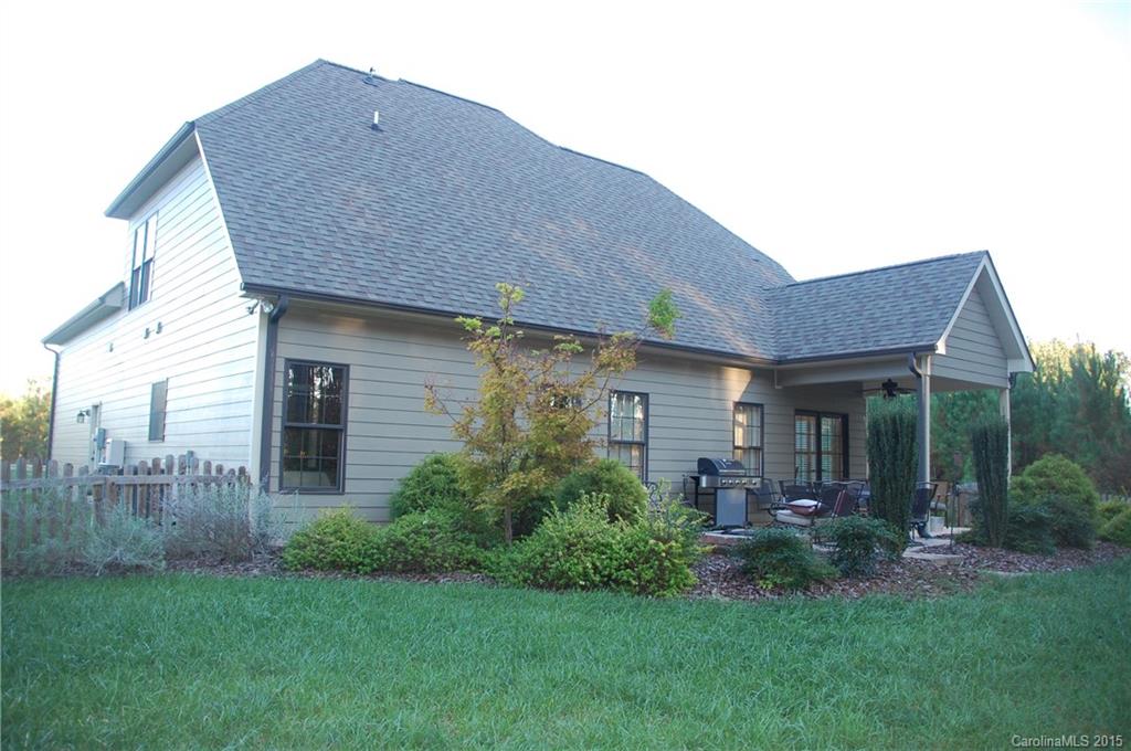 Sunset Pointe - Residential