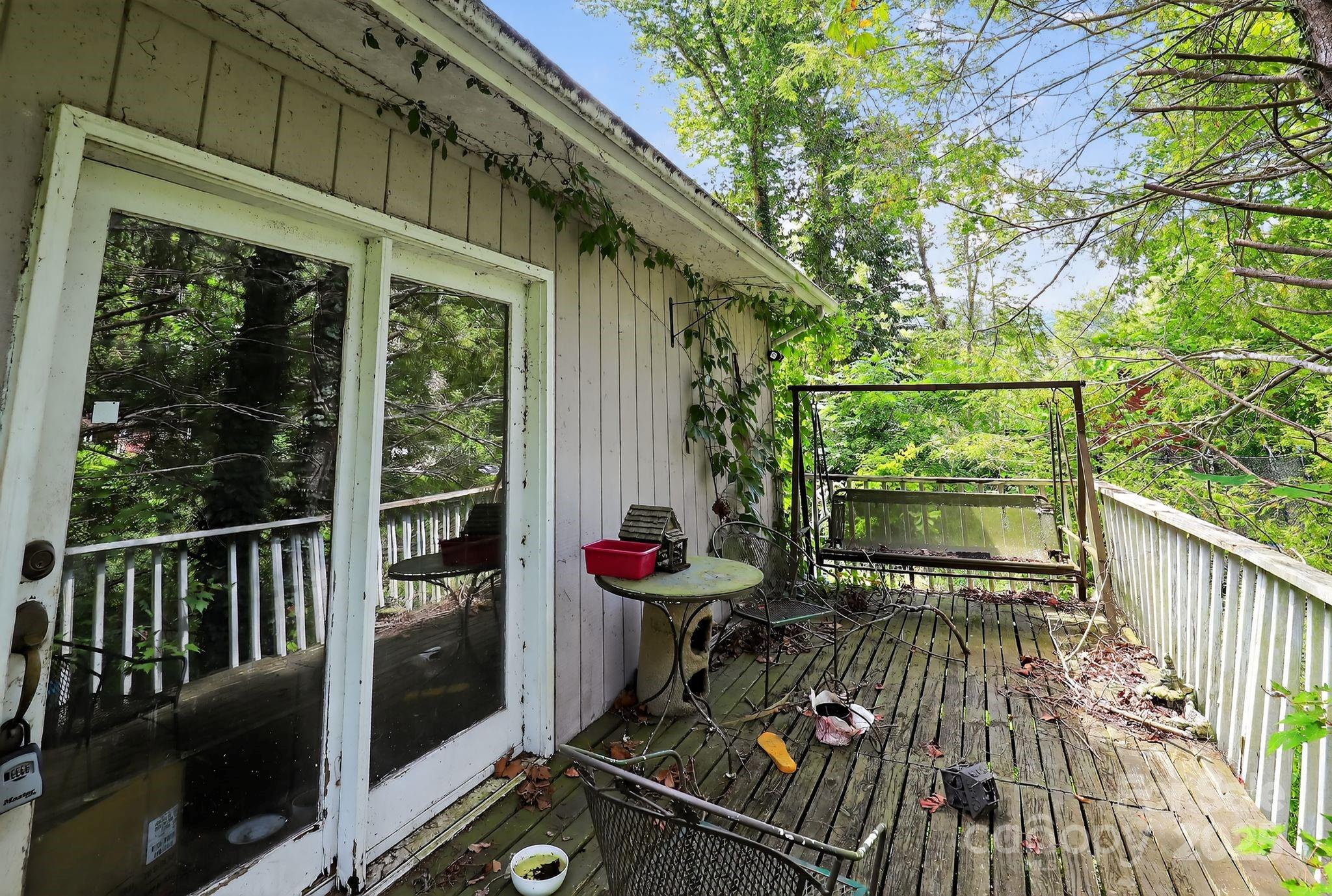 1339 Bee Tree Road