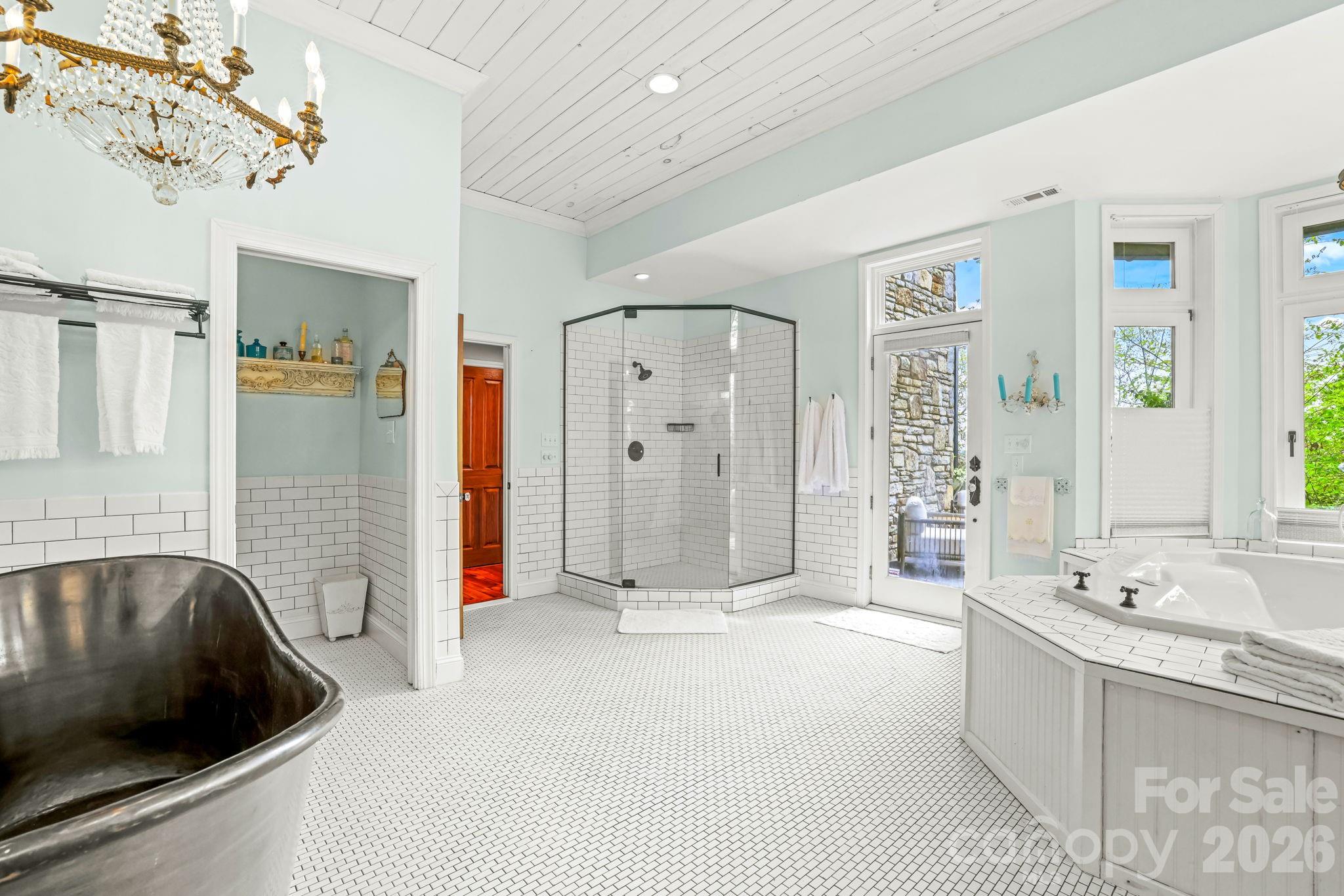 Lake Toxaway Estates - Residential