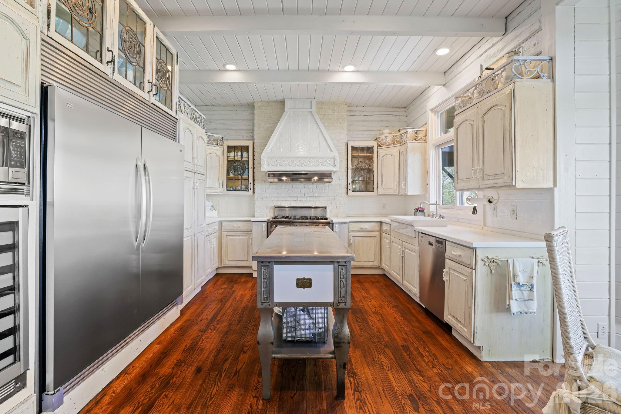 Lake Toxaway Estates - Residential