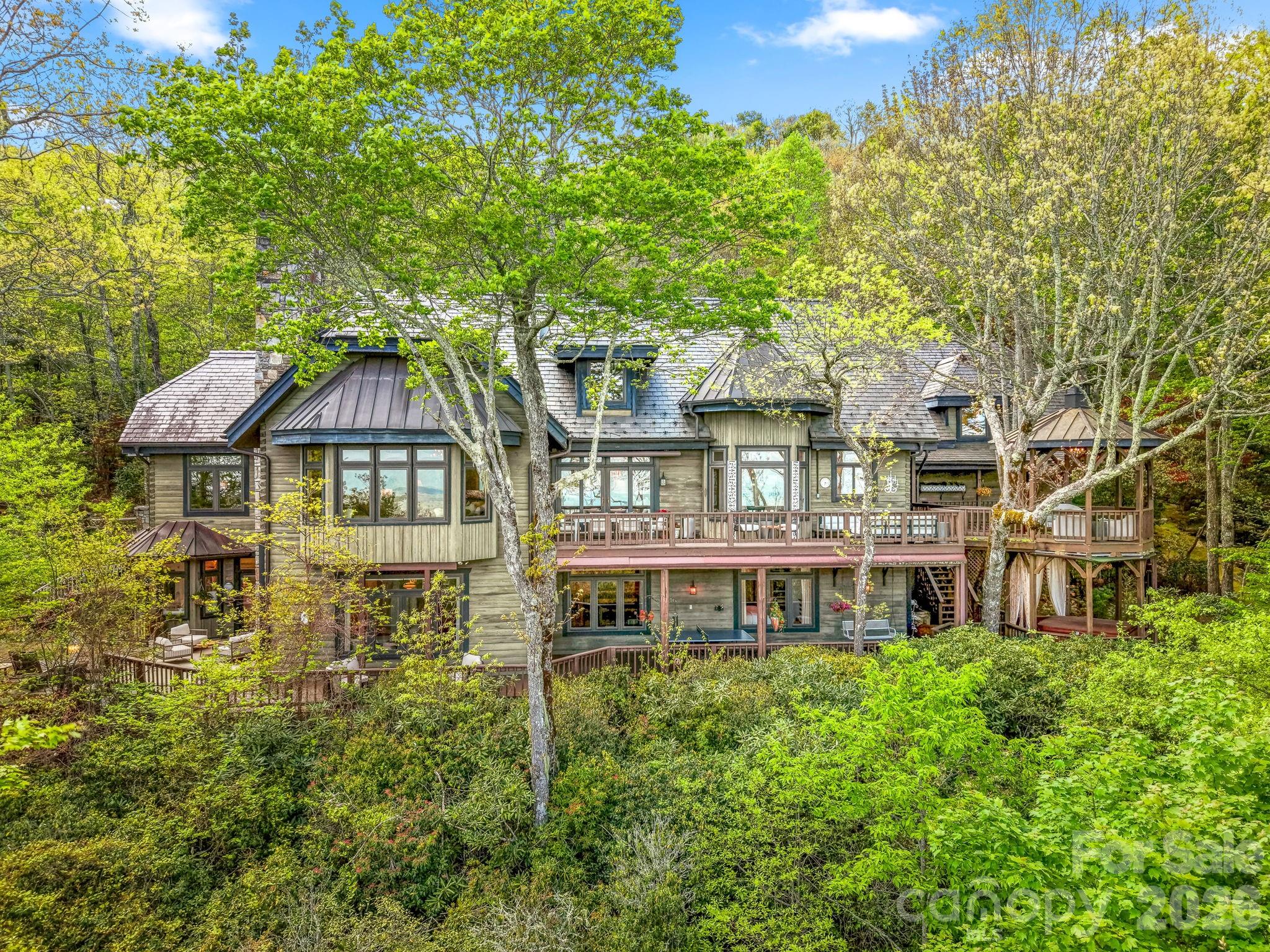 Lake Toxaway Estates - Residential