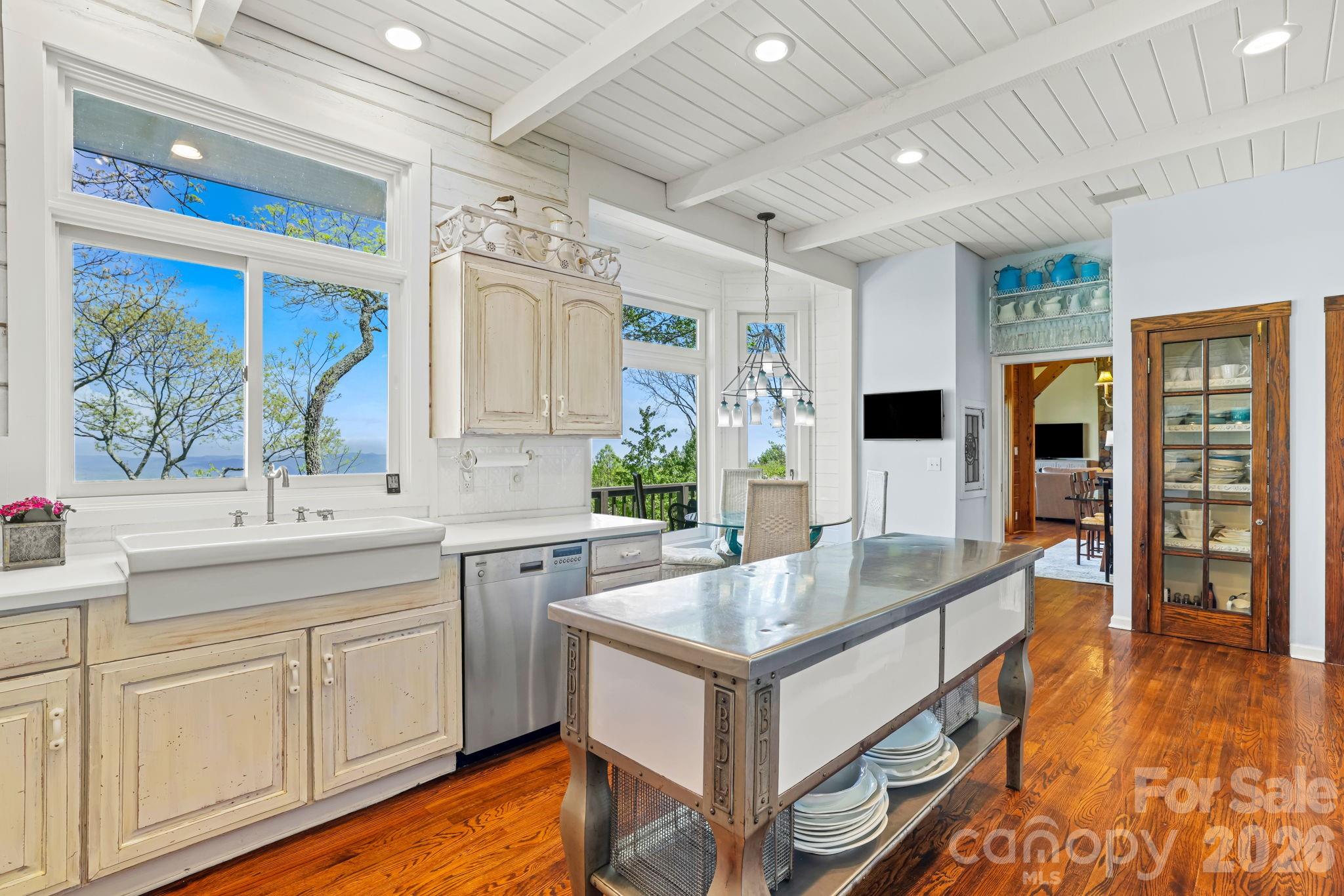 Lake Toxaway Estates - Residential