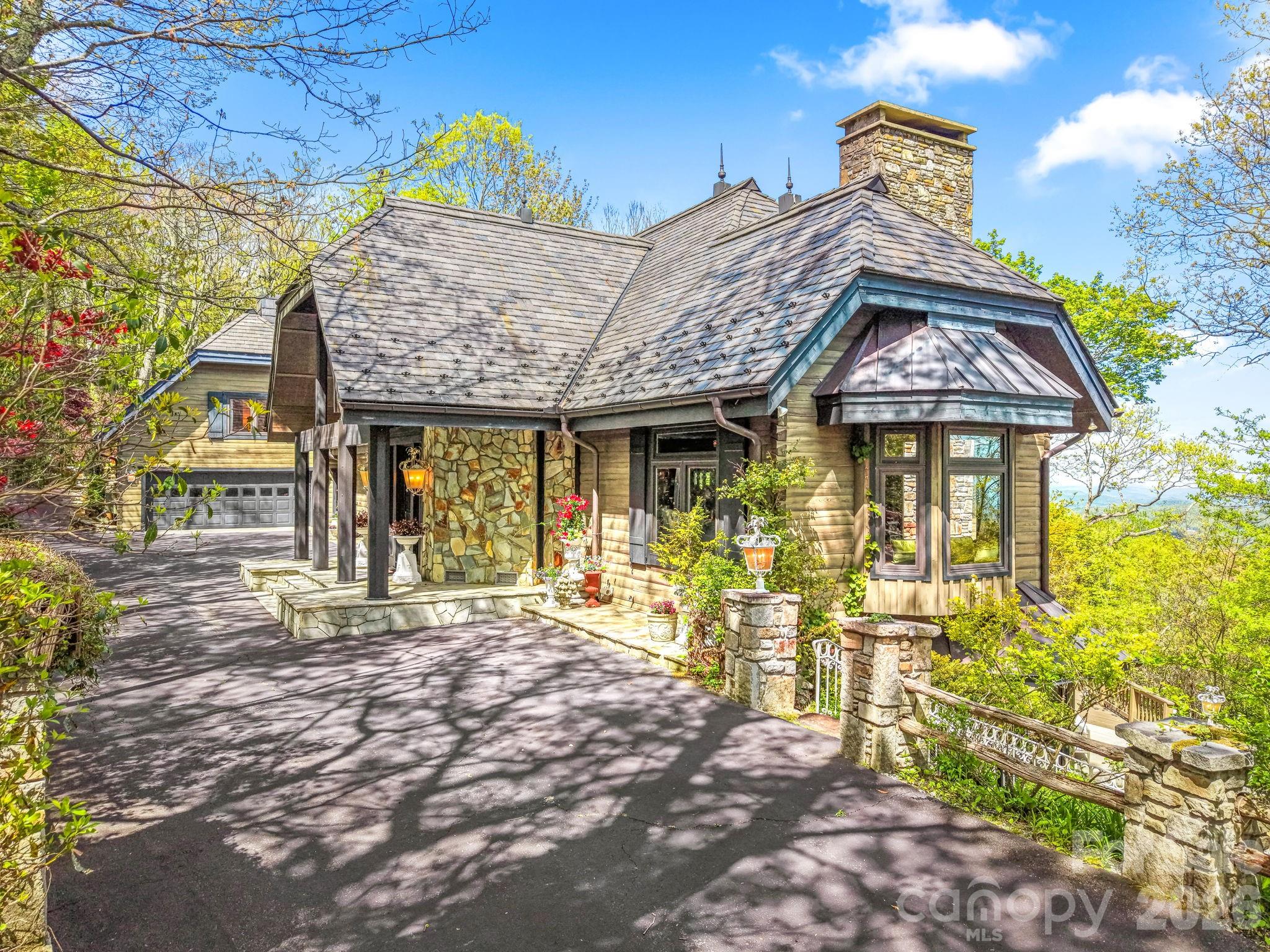 Lake Toxaway Estates - Residential