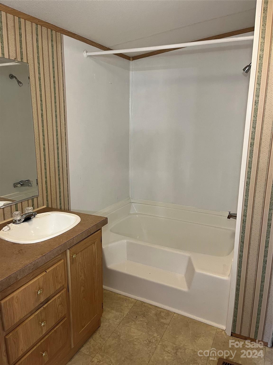 Lynn Ridge - Residential