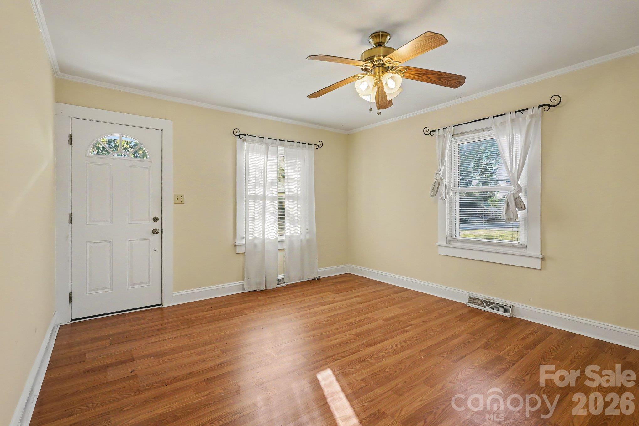 1445 Midlake Road
