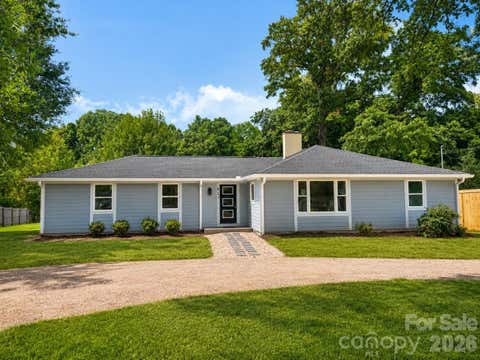 Photo of 821 Dallas Spencer Mountain Road, Dallas, NC 28034 (MLS # 4410107)