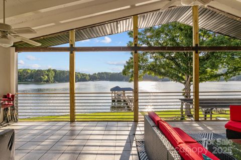 Photo of 4159 Todd Street, Sherrills Ford, NC 28673 (MLS # 4301461)