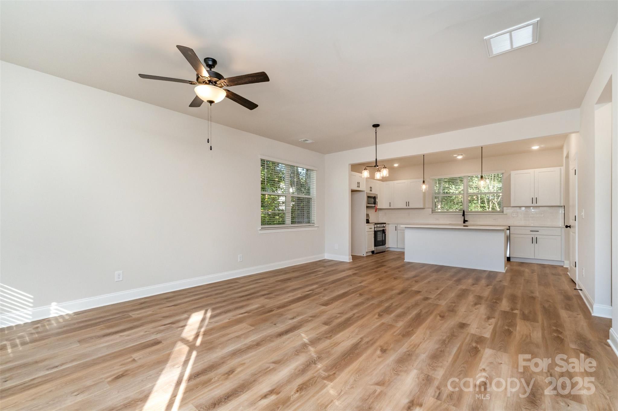 318 6th Street