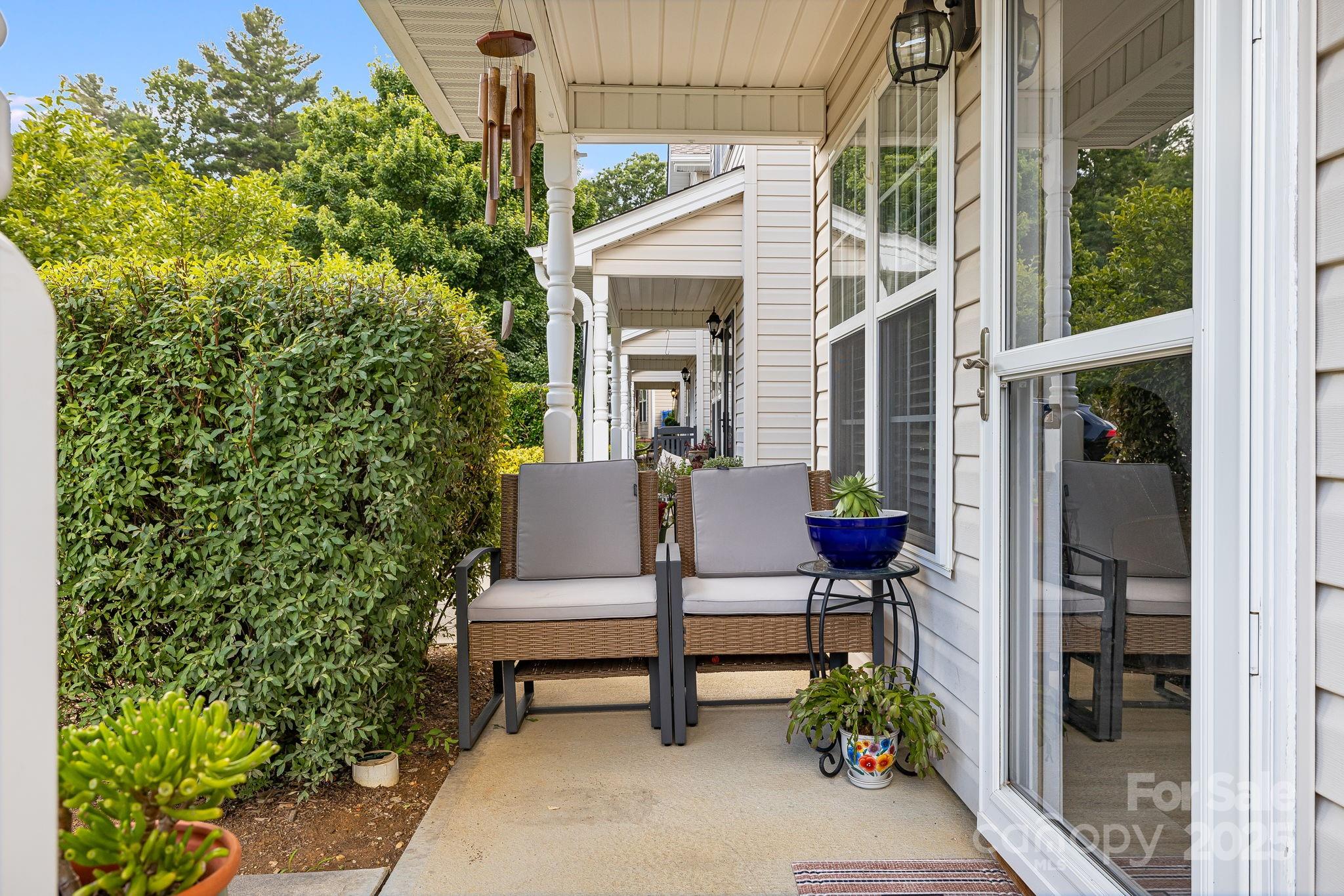 48 Lanceford Circle