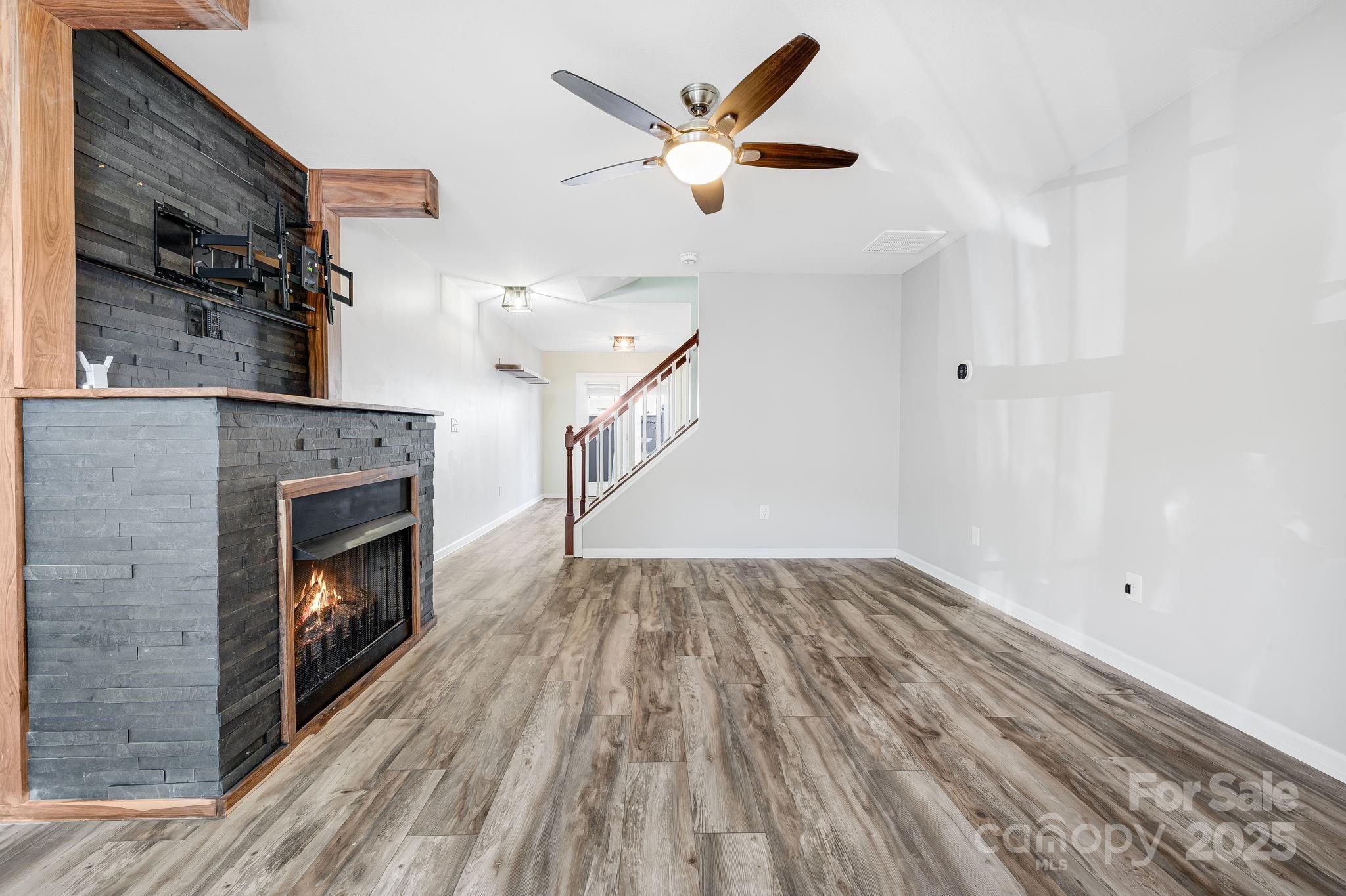 48 Lanceford Circle