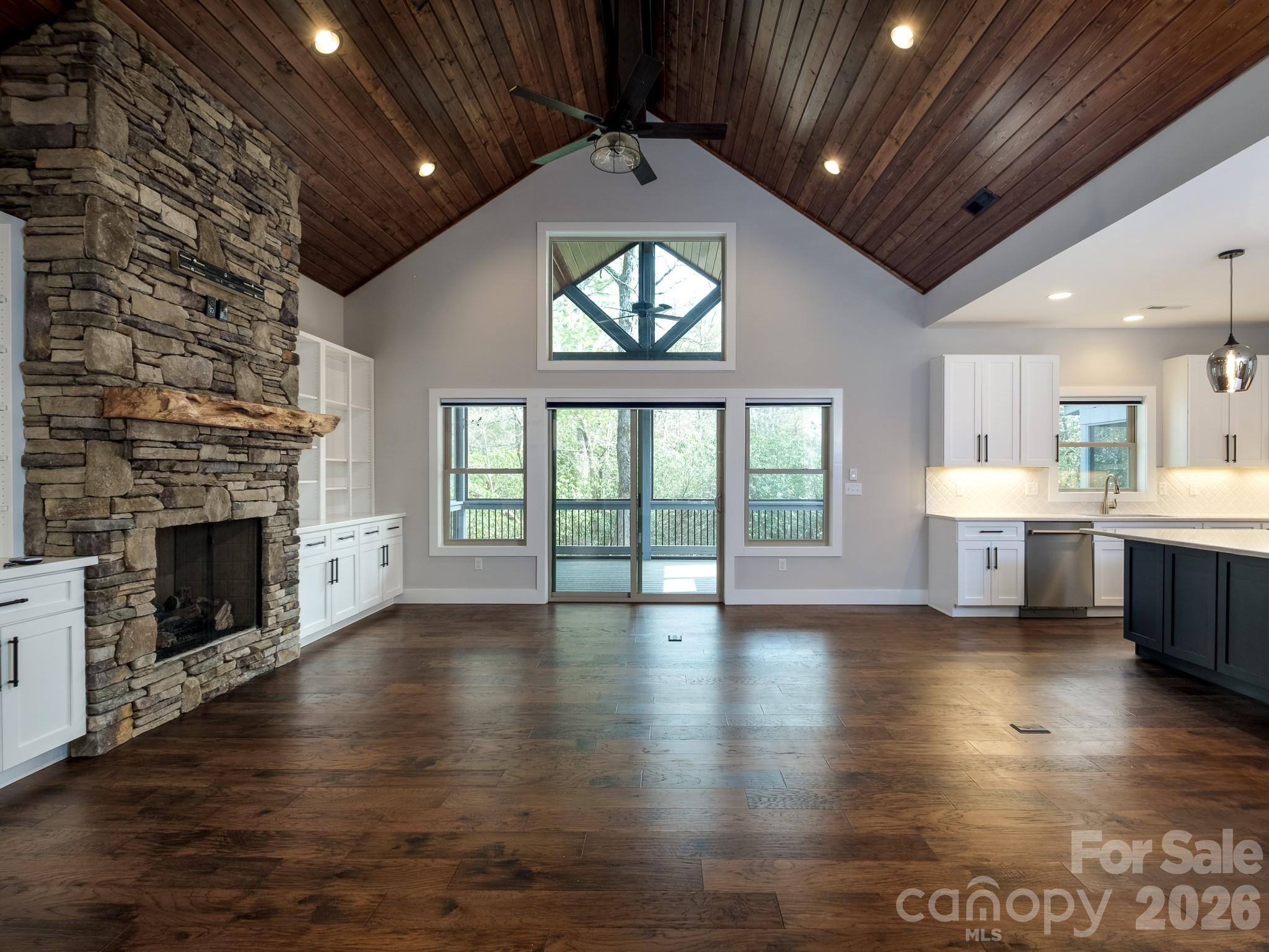 Connestee Falls - Residential