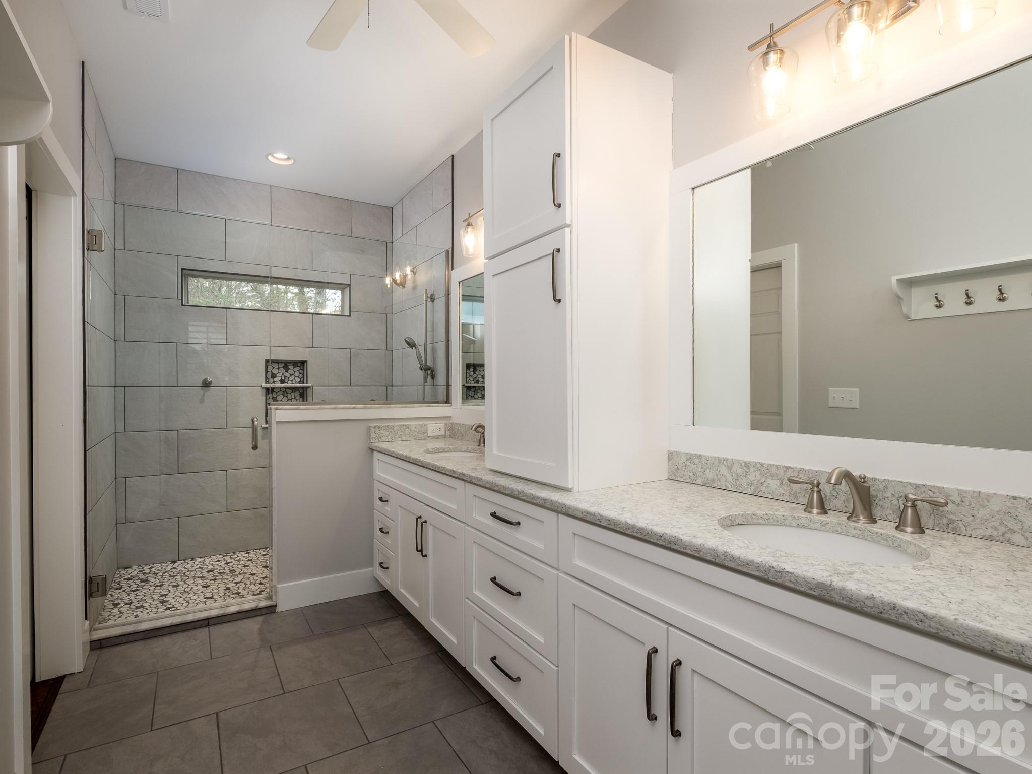 Connestee Falls - Residential