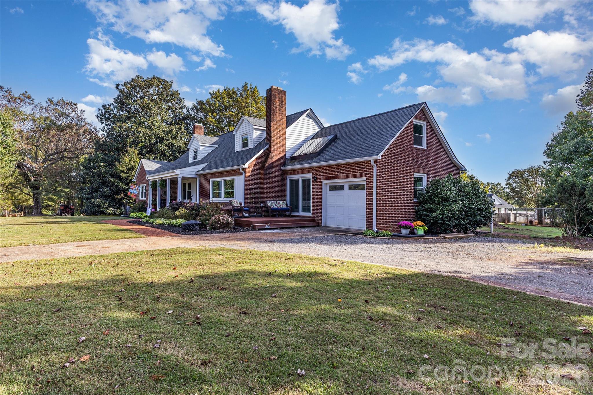 941 Casar Belwood Road