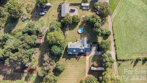 941 Casar Belwood Road Lawndale NC 28090