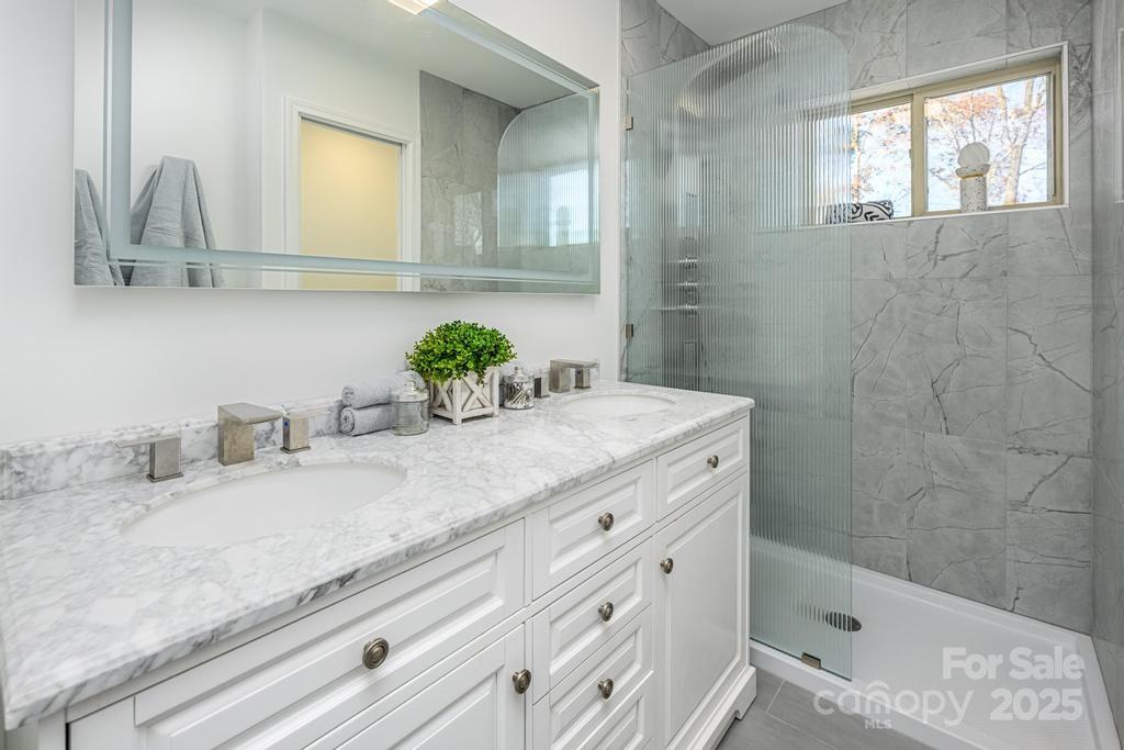 Lynmore - Residential