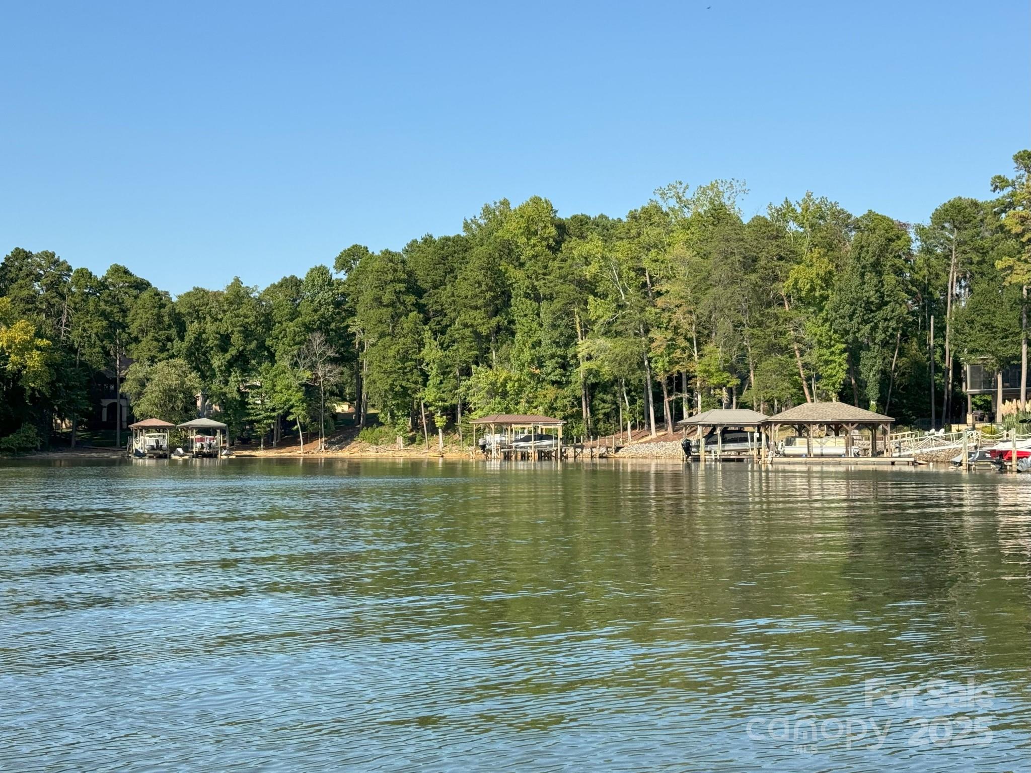 1532 Reflection Pointe Boulevard