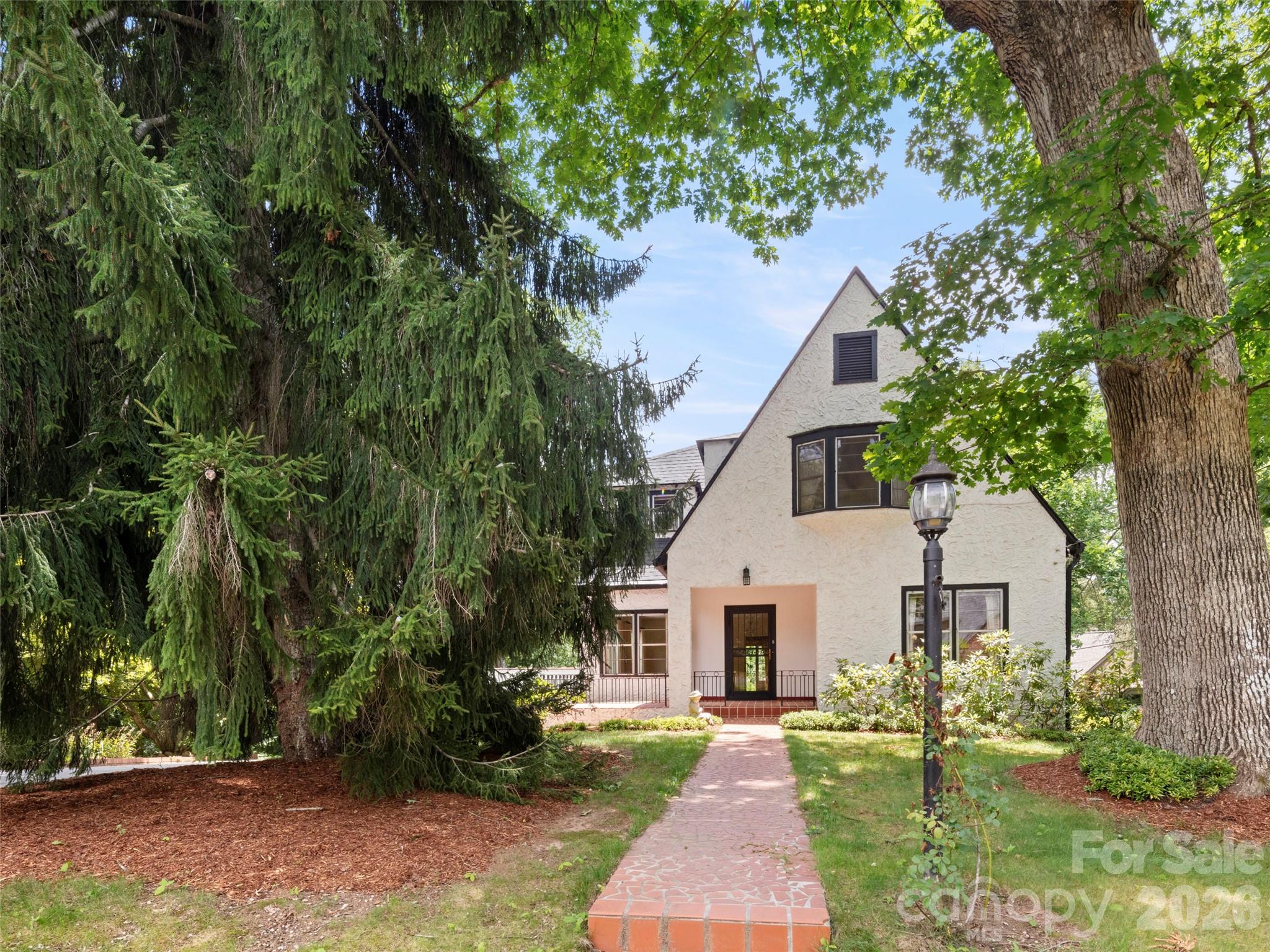 5 Normandy Road