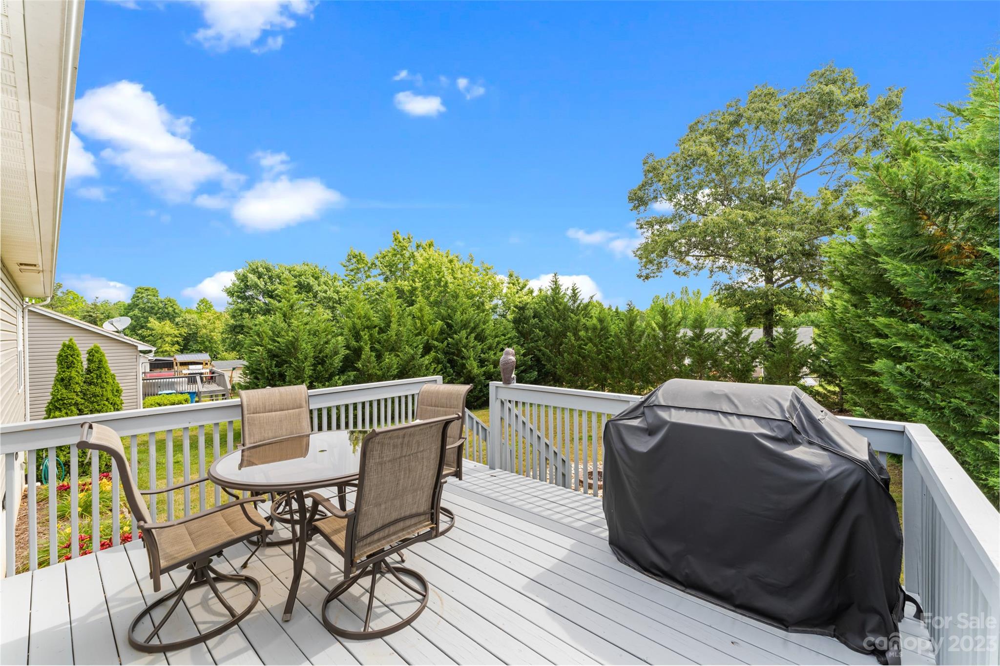 Pine Meadows - Residential