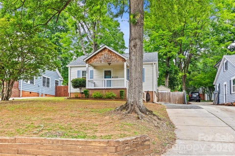 Photo of 3225 Commonwealth Avenue, Charlotte, NC 28205 (MLS # 4430951)