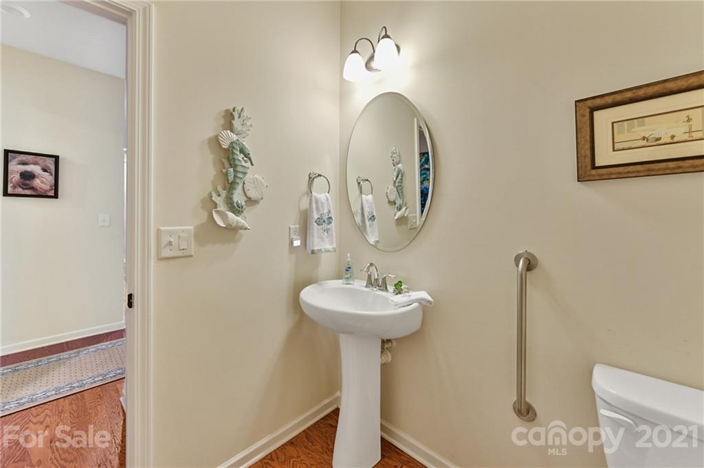 Tree Tops - Residential