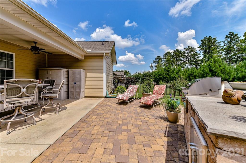 Tree Tops - Residential