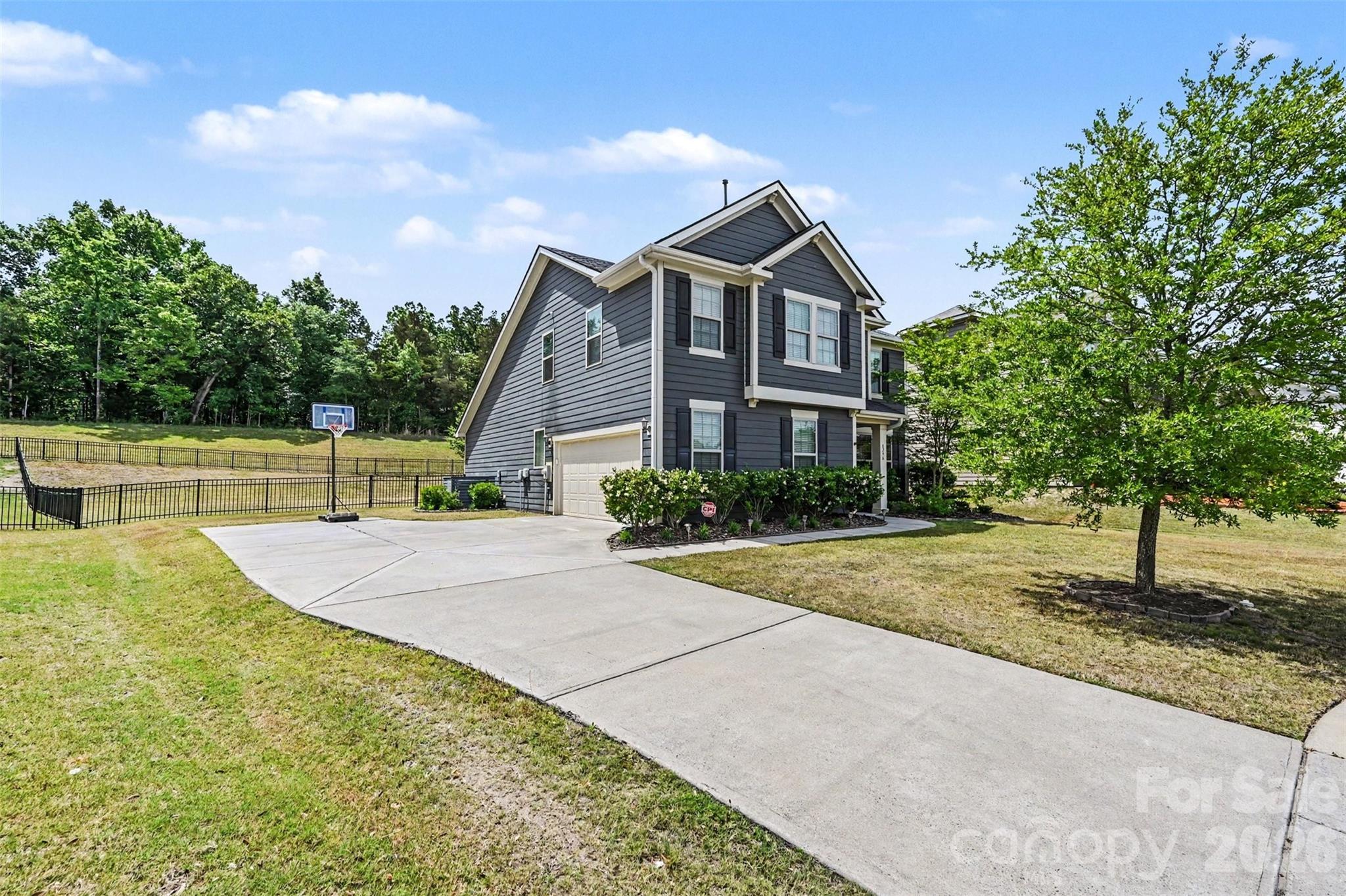 8296 Breton Way