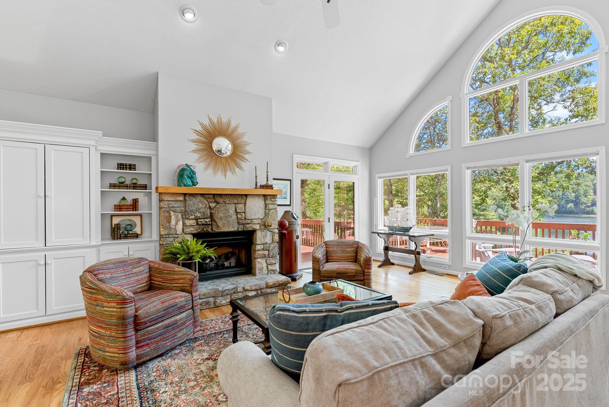 Connestee Falls - Residential