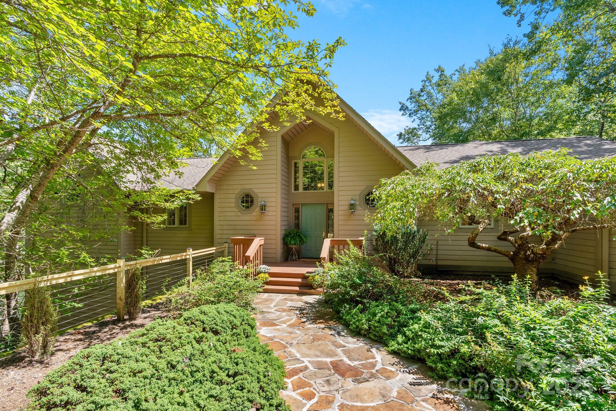 Connestee Falls - Residential