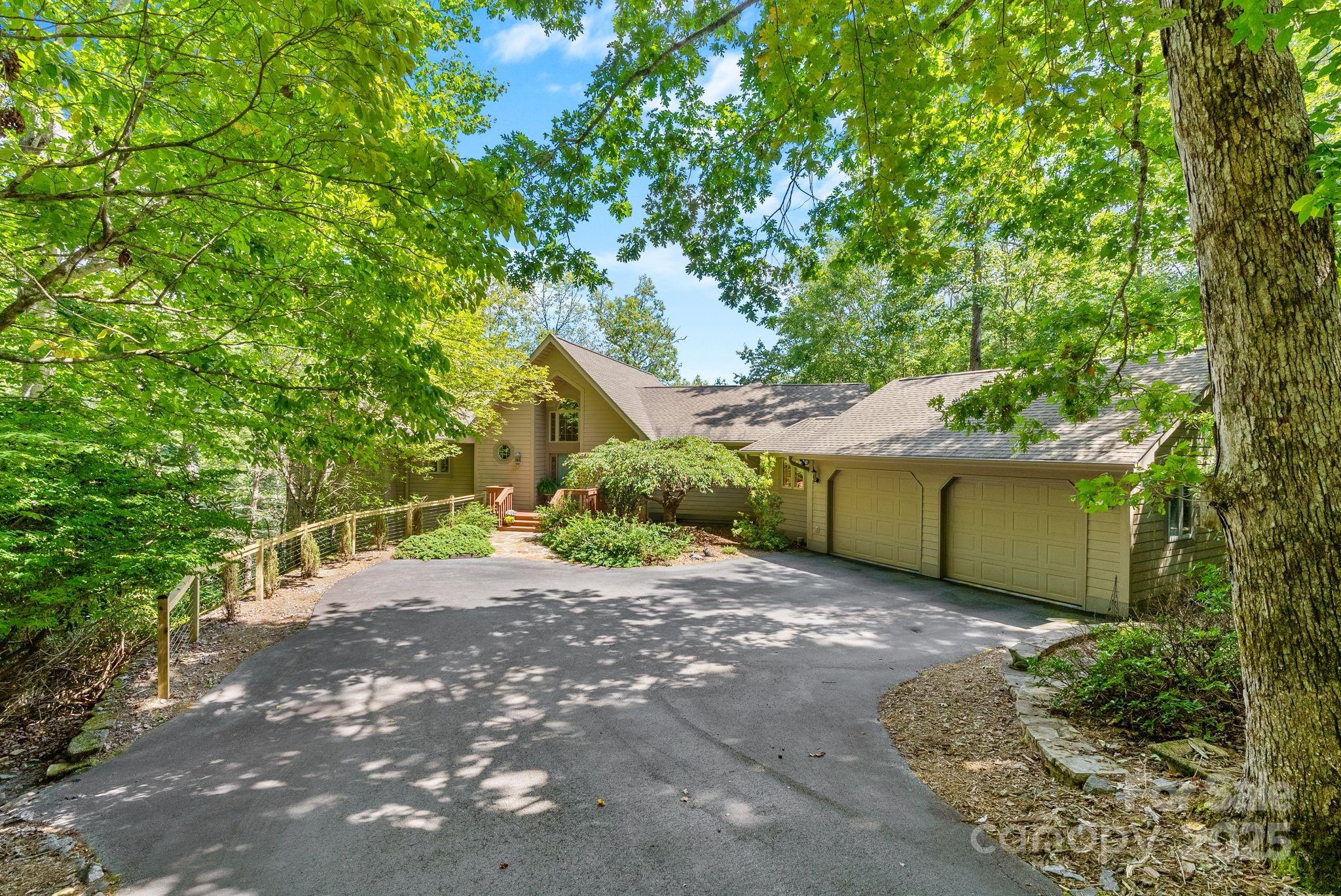 Connestee Falls - Residential