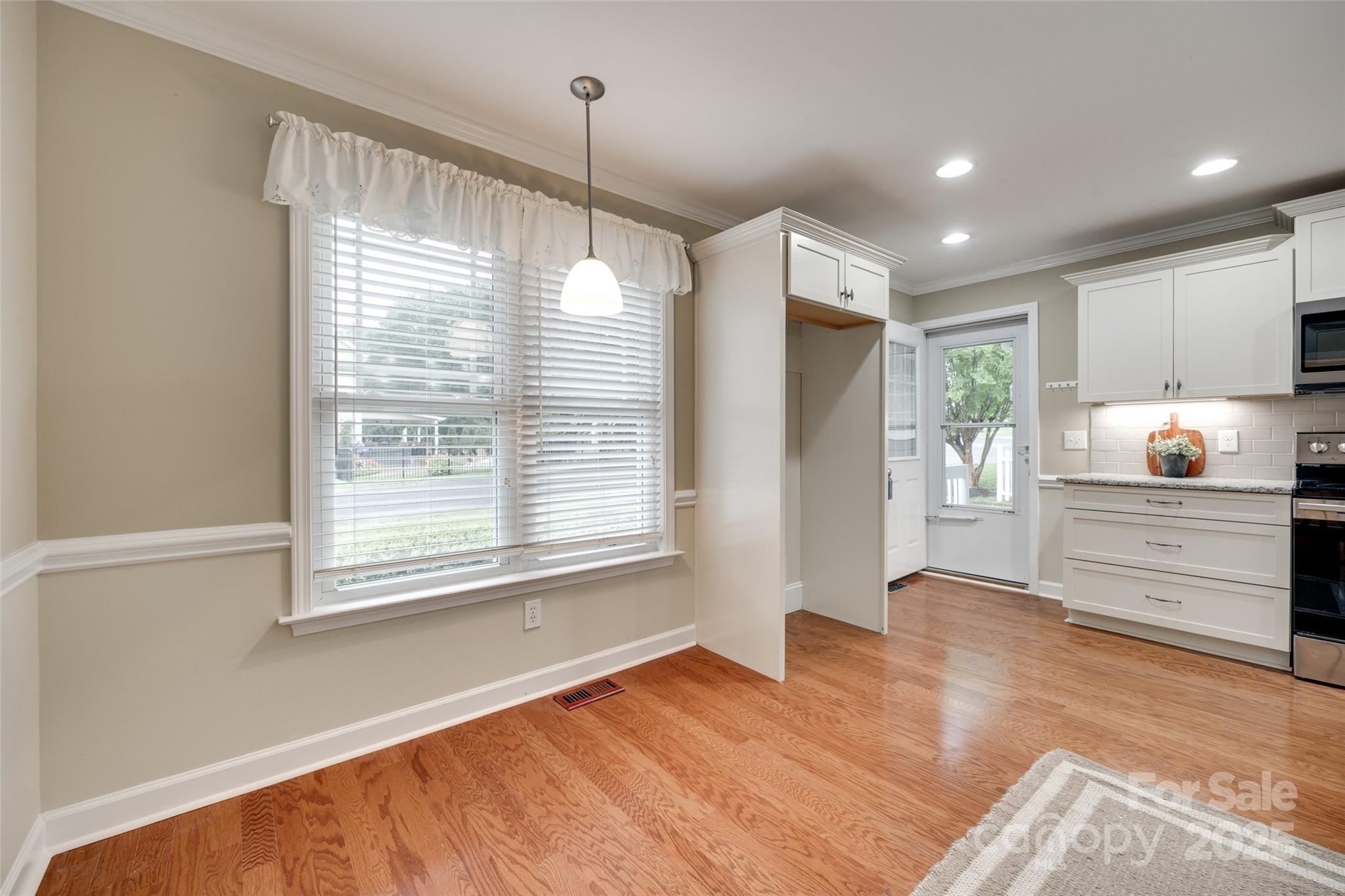 Quiet Creek - Residential