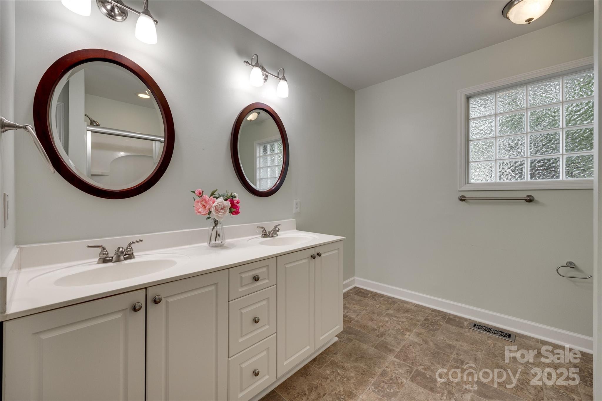 Quiet Creek - Residential