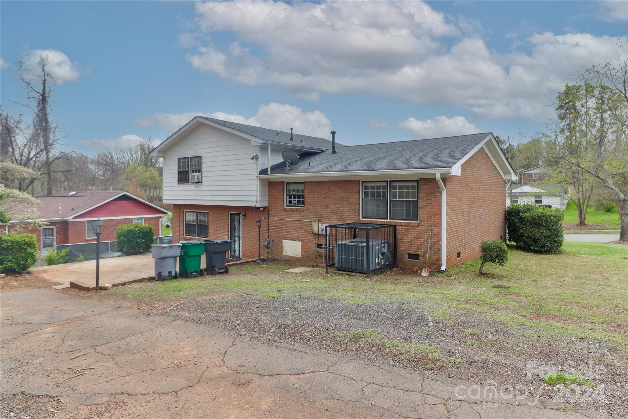 Forest Pawtuckett - Residential