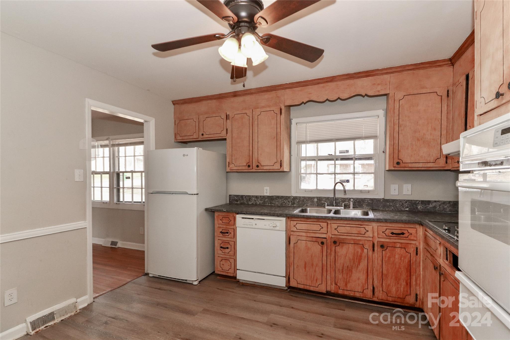 Forest Pawtuckett - Residential