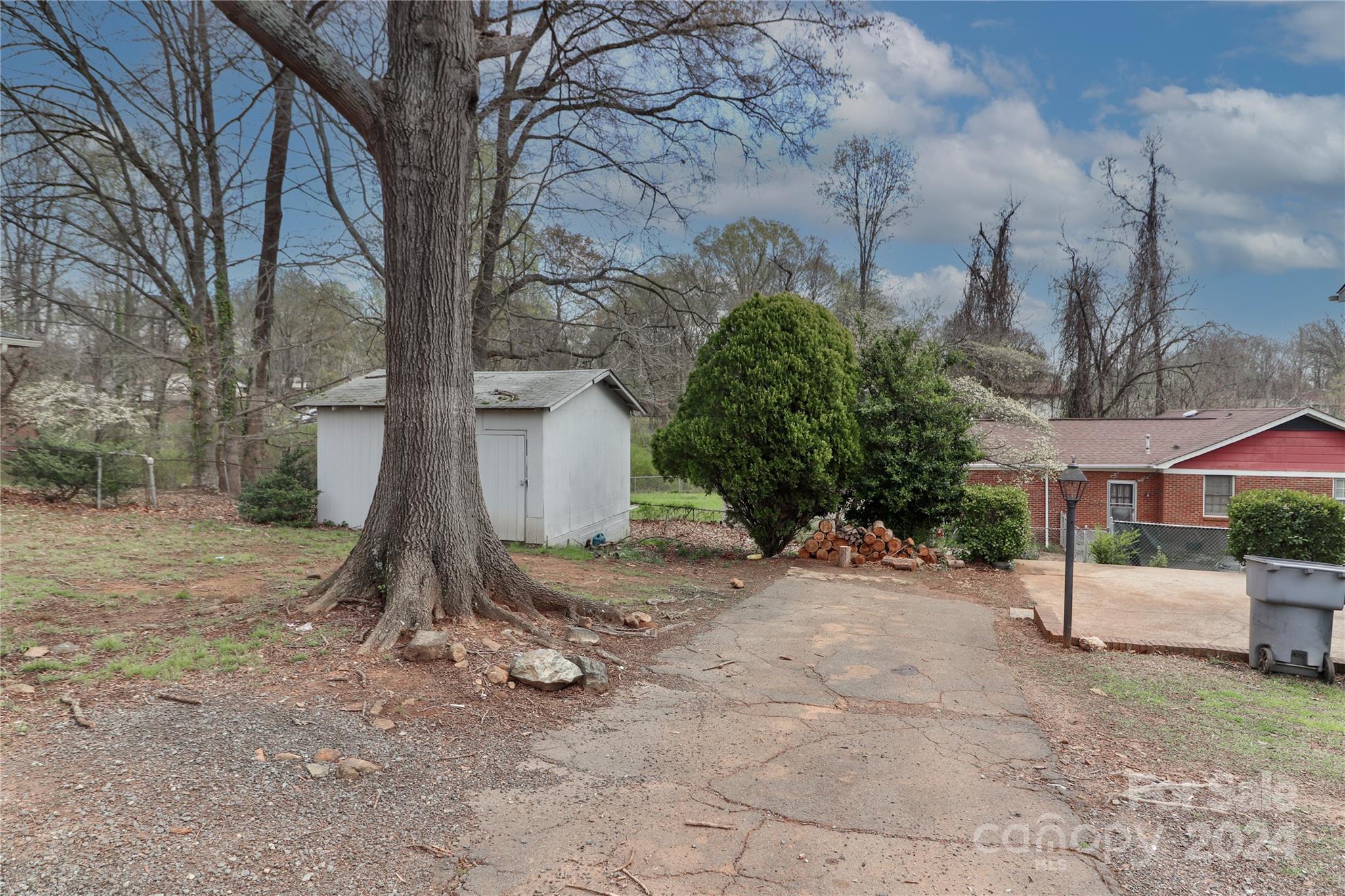 Forest Pawtuckett - Residential