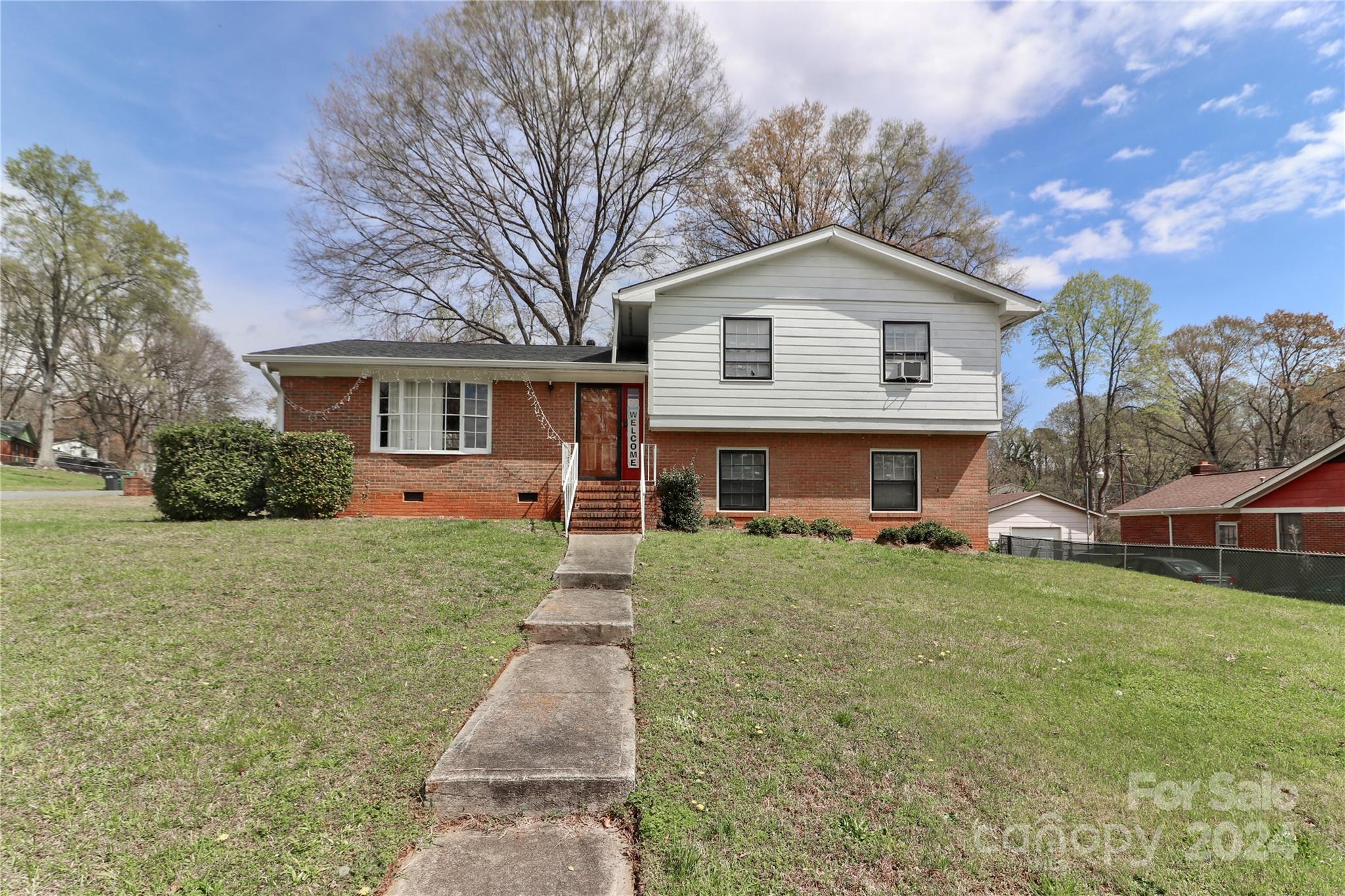 Forest Pawtuckett - Residential