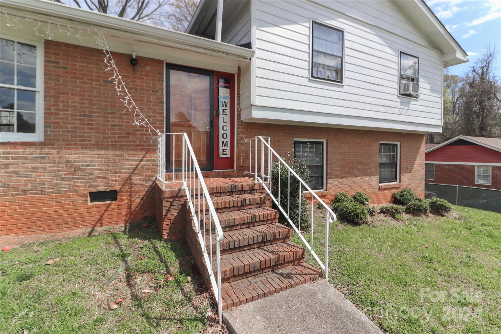 Forest Pawtuckett - Residential