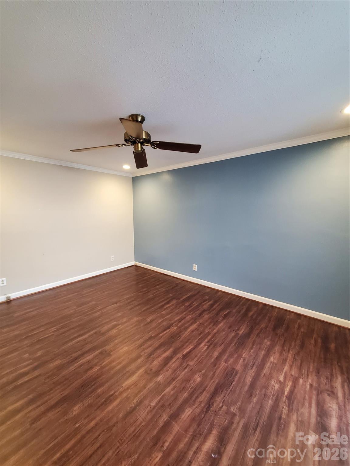 Broadview Acres - Residential