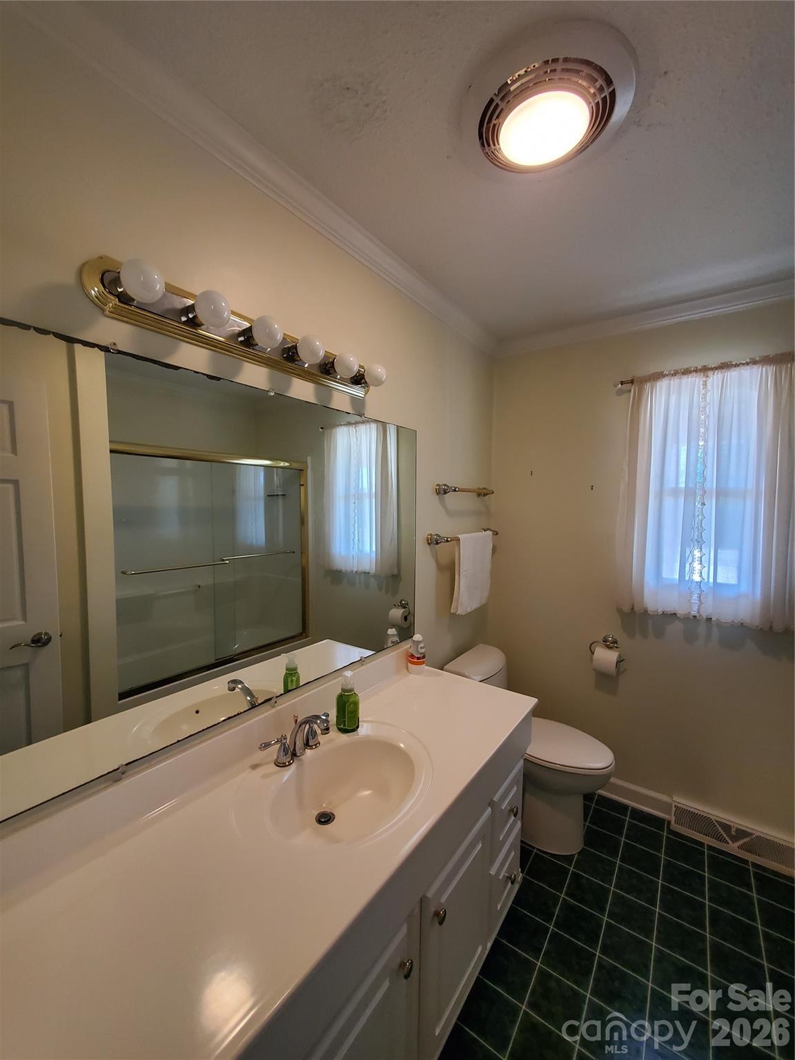 Broadview Acres - Residential