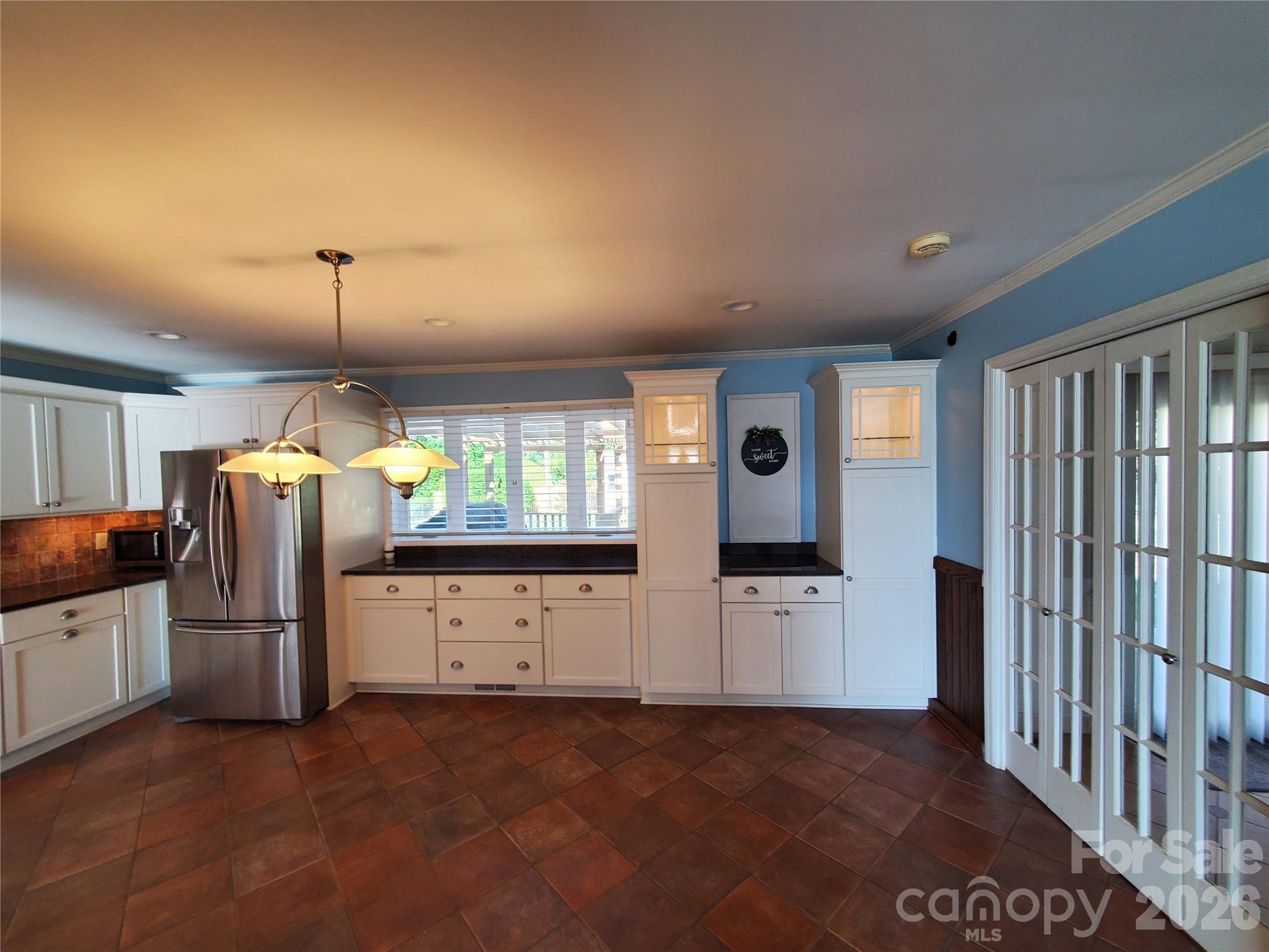 Broadview Acres - Residential