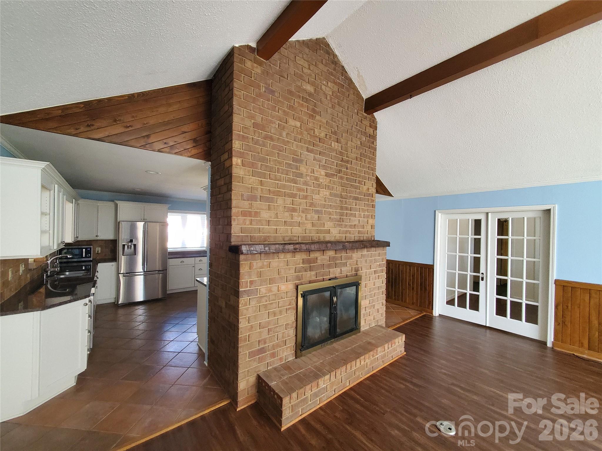 Broadview Acres - Residential