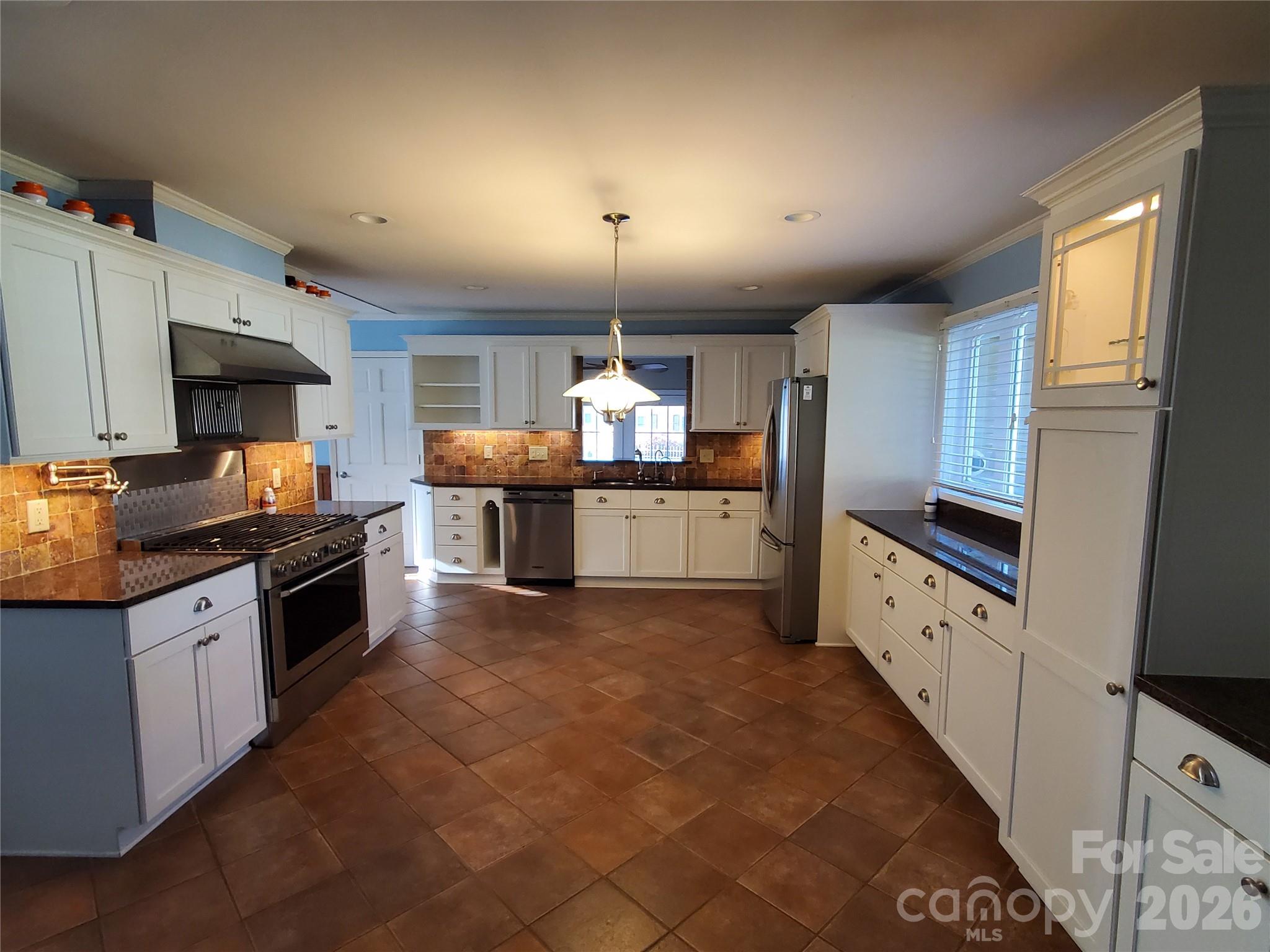 Broadview Acres - Residential