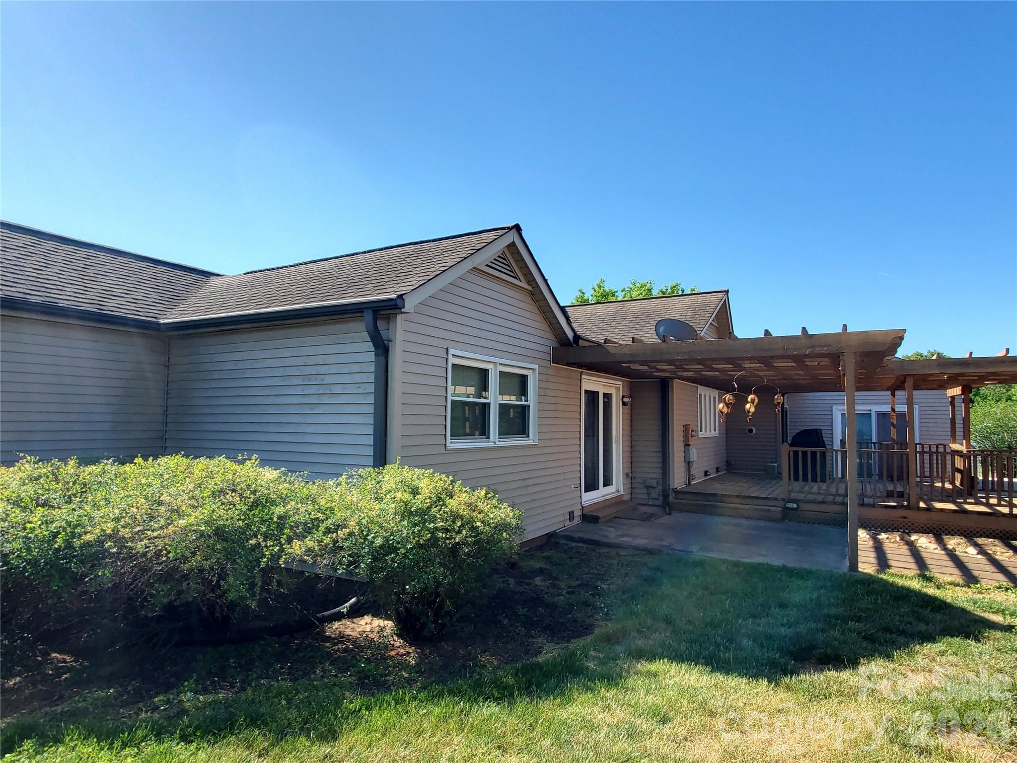 Broadview Acres - Residential