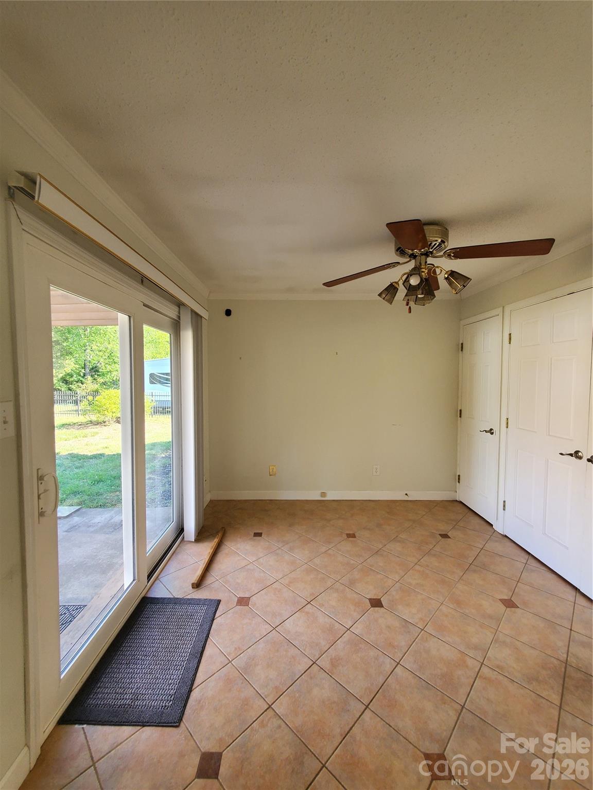 Broadview Acres - Residential