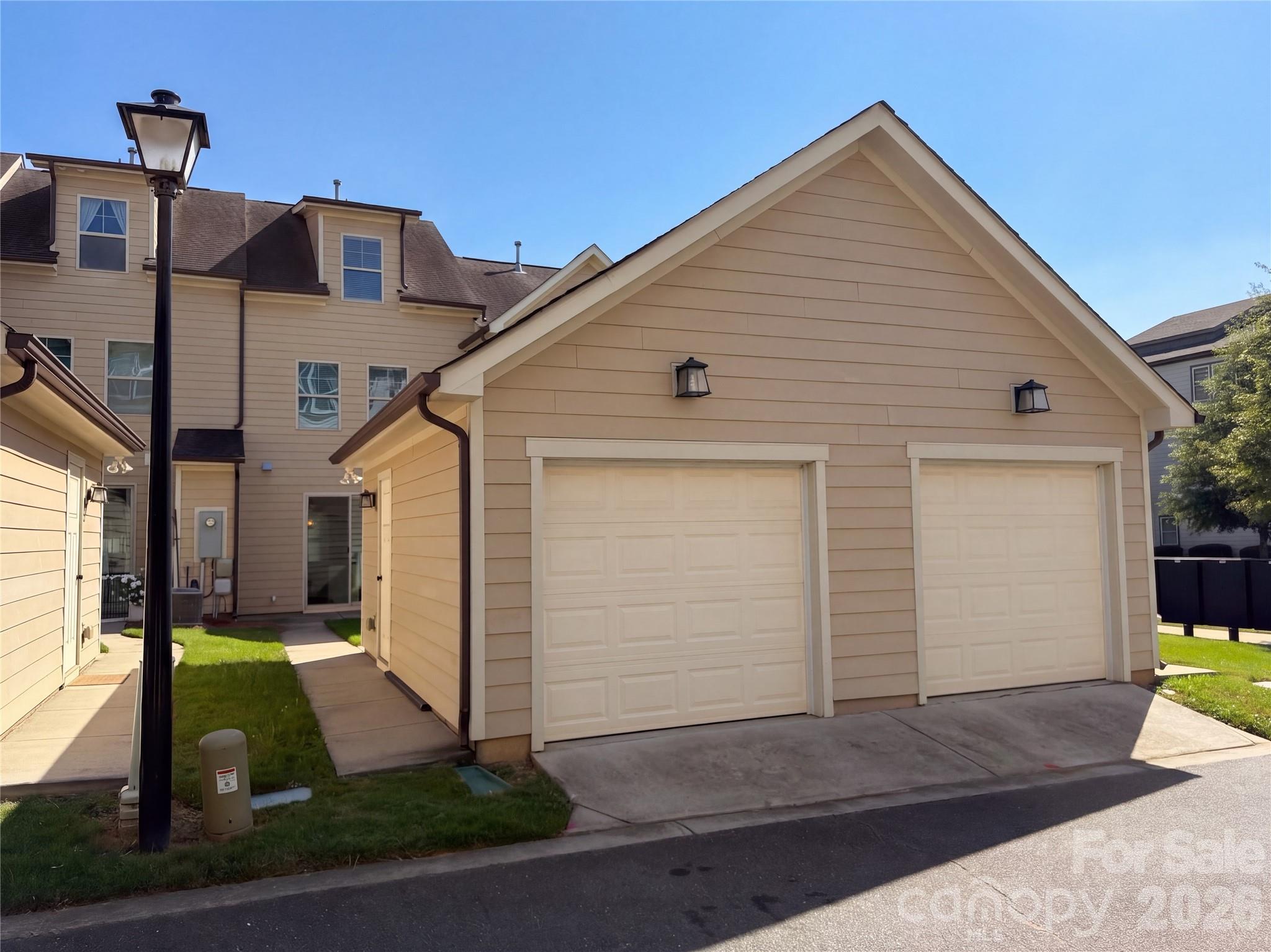 1628 Pat Garrett Street