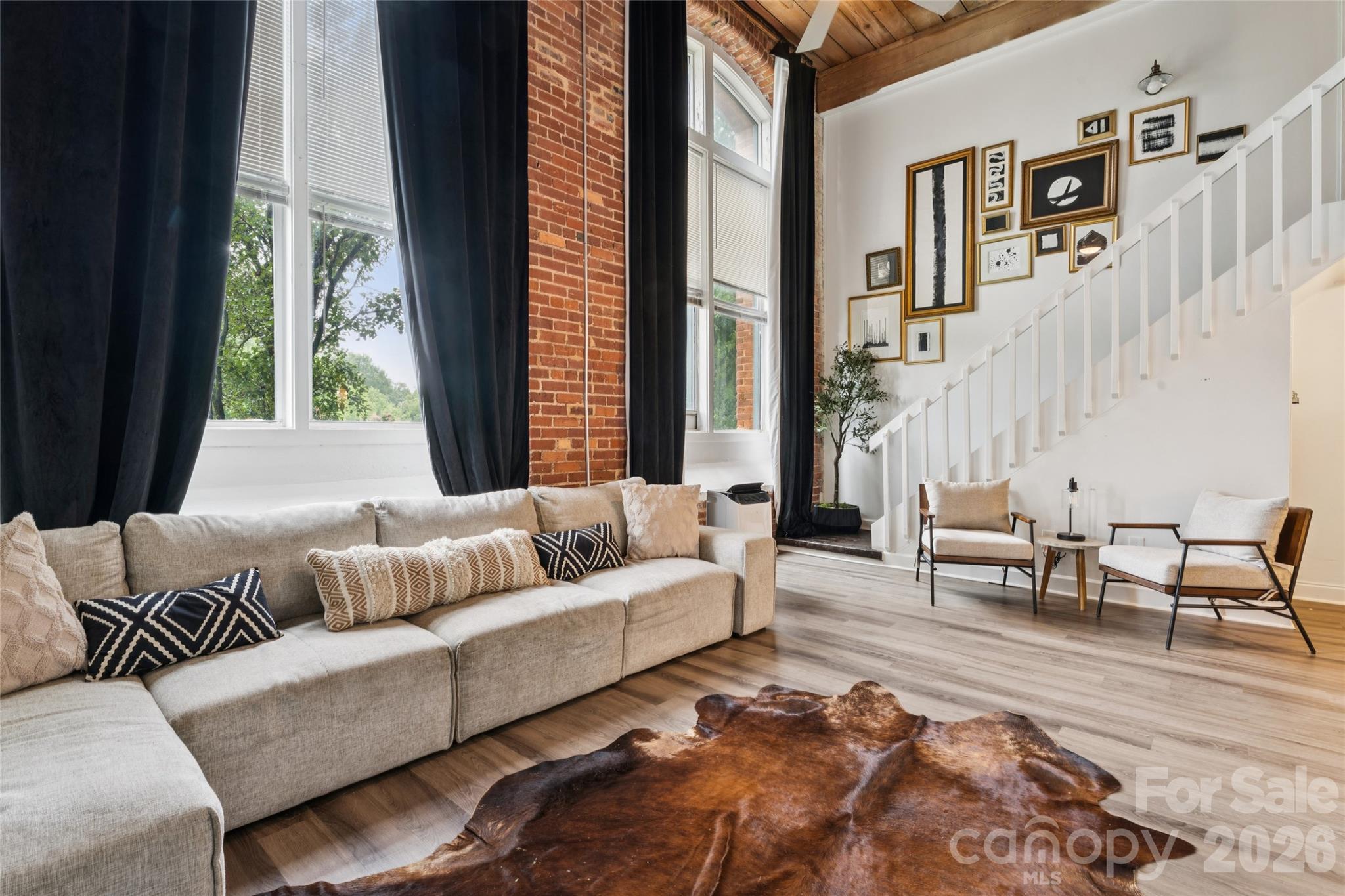 201 S Hoskins Road Unit 111, Charlotte, NC, 28208