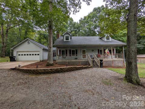 Photo of 221 Shadowbrook Road, Mount Holly, NC 28120 (MLS # 4403082)